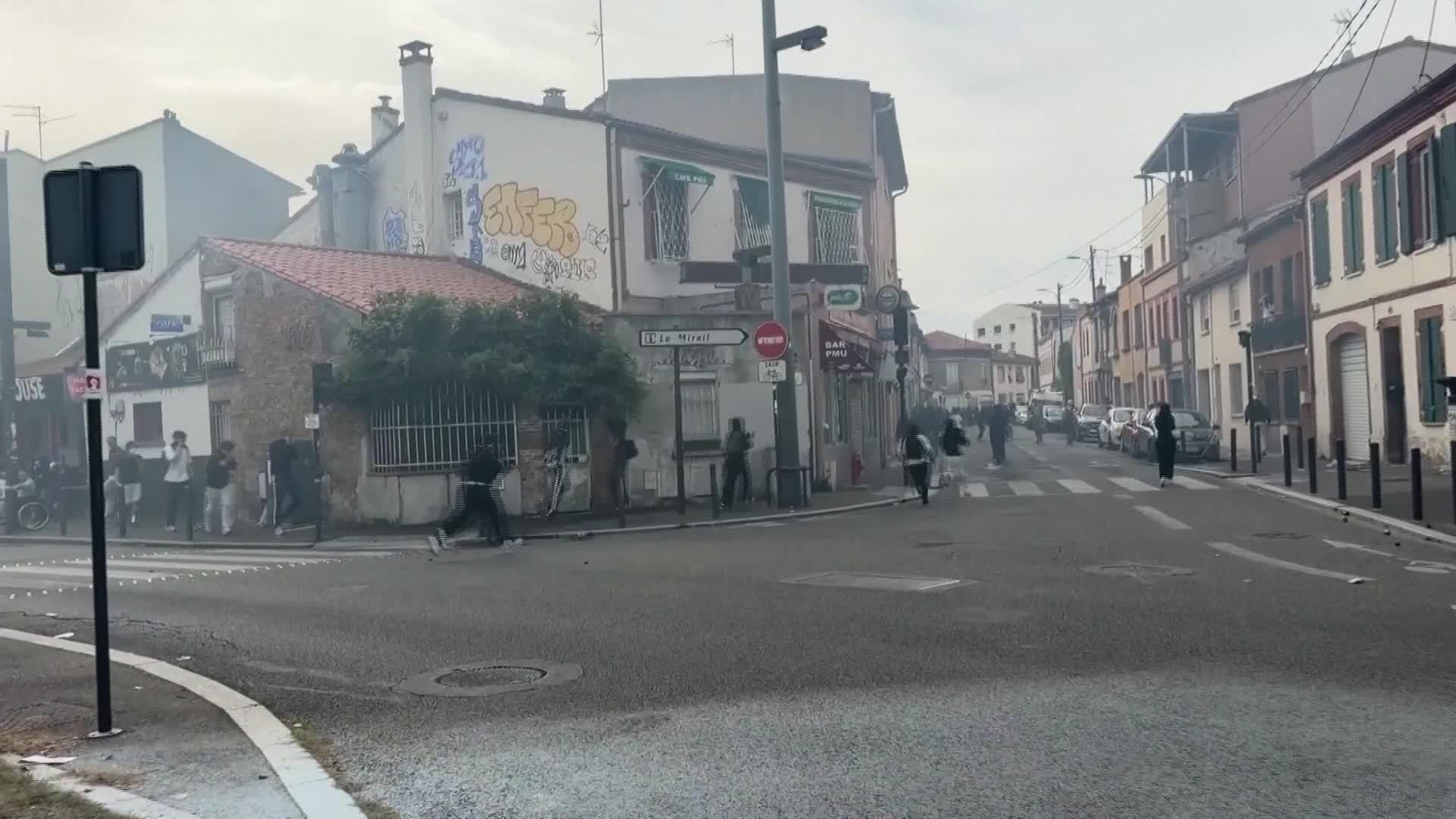 V090-FRANCIA DISTURBIOS POR LAS PROTESTAS DE ESTUDIANTES