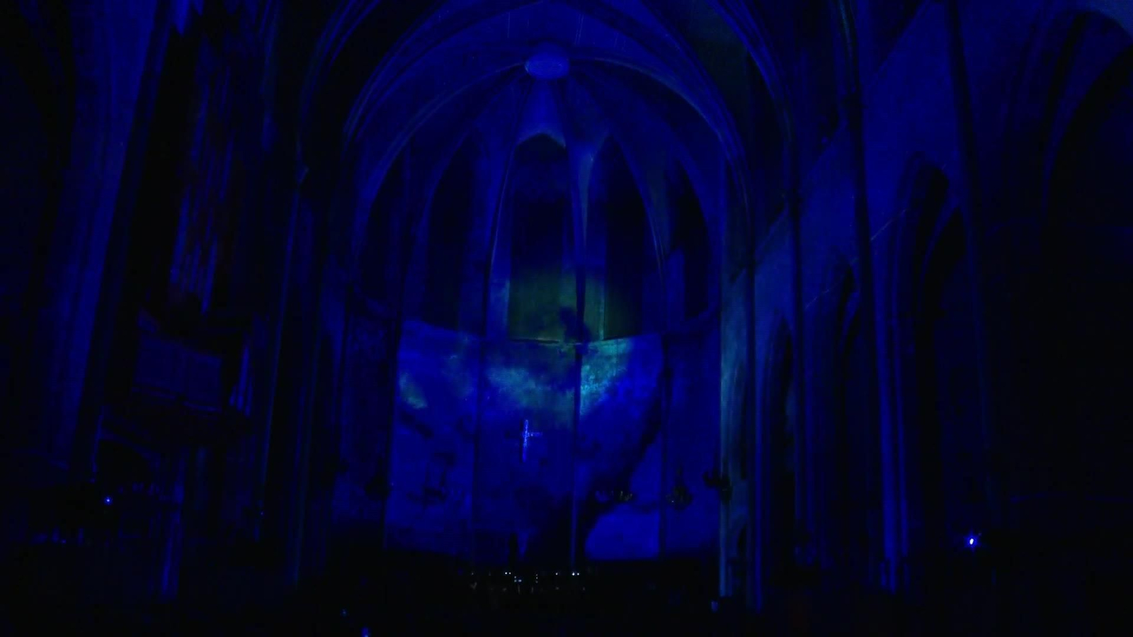 V035-BARCELONA FESTIVAL LUMINISCENCE