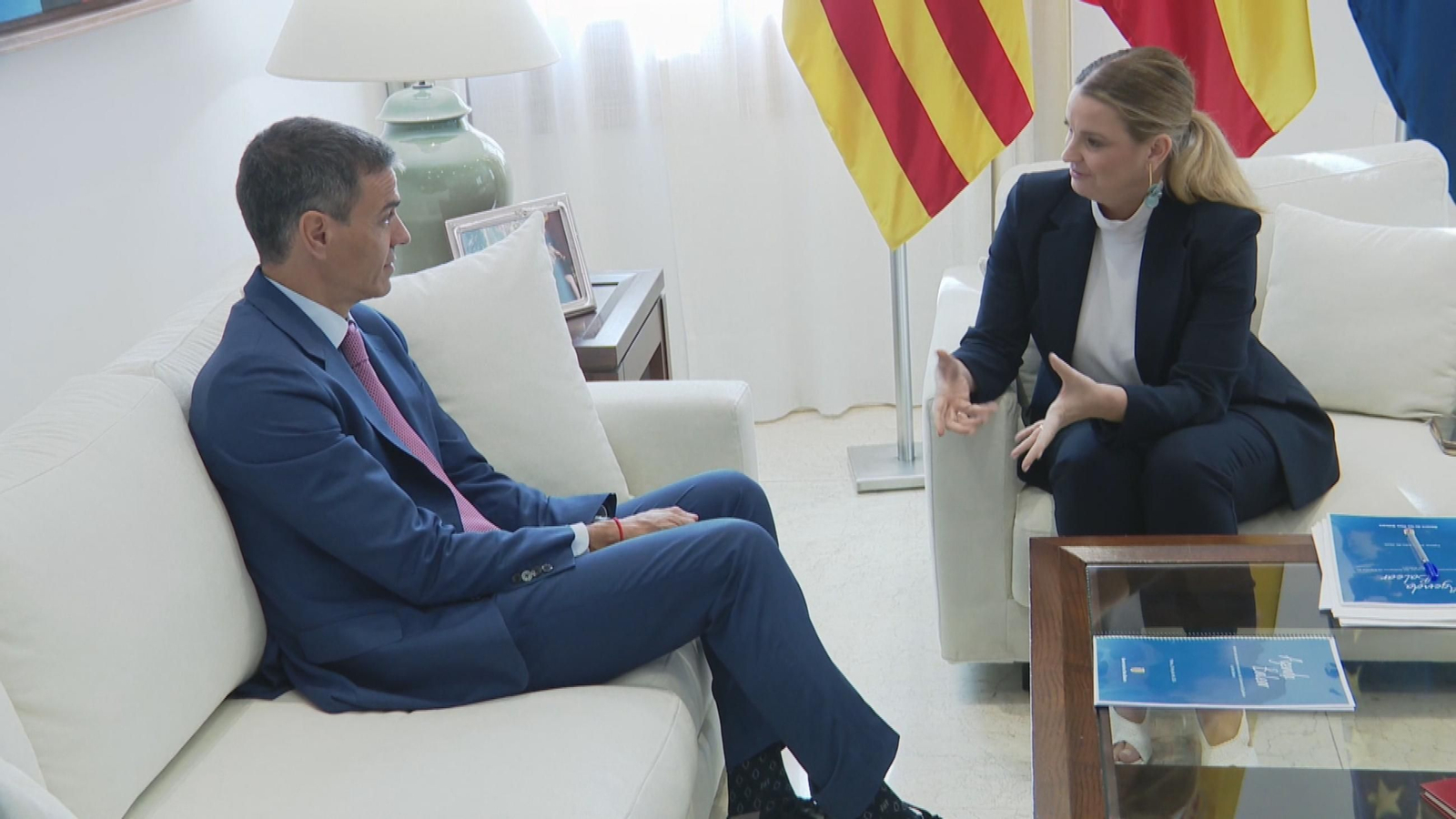 X025 MALLORCA SANCHEZ CON PROHENS frame 1158