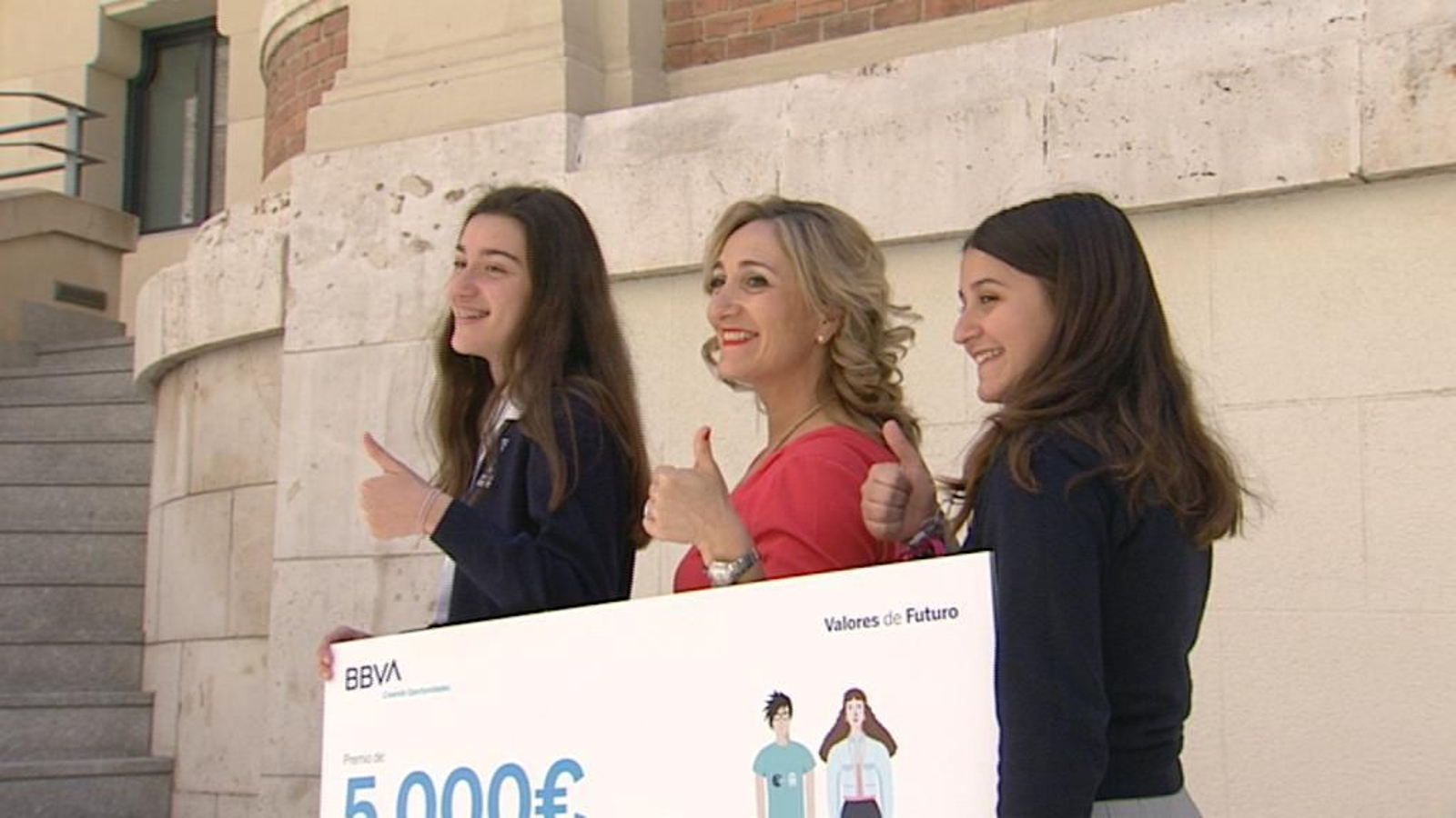 El colegio La Asunción de Granada gana la décima edición del programa Valores de Futuro de BBVA El colegio La Asunción de Granada gana la décima edición del programa Valores de Futuro de BBVA