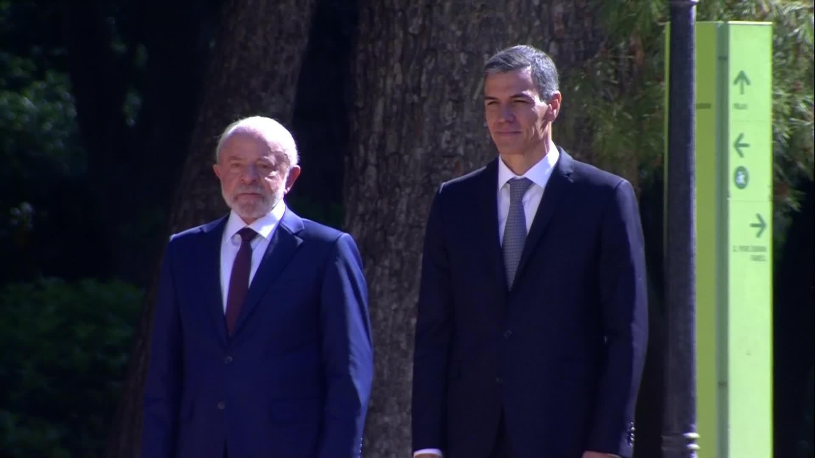 va foto familia sanchez y lula