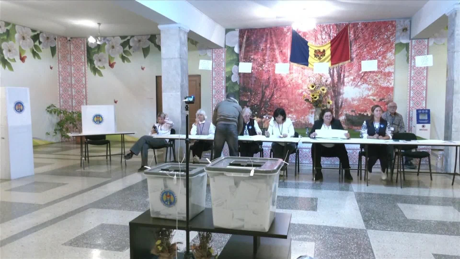 L008-MOLDAVIA ELECCIONES