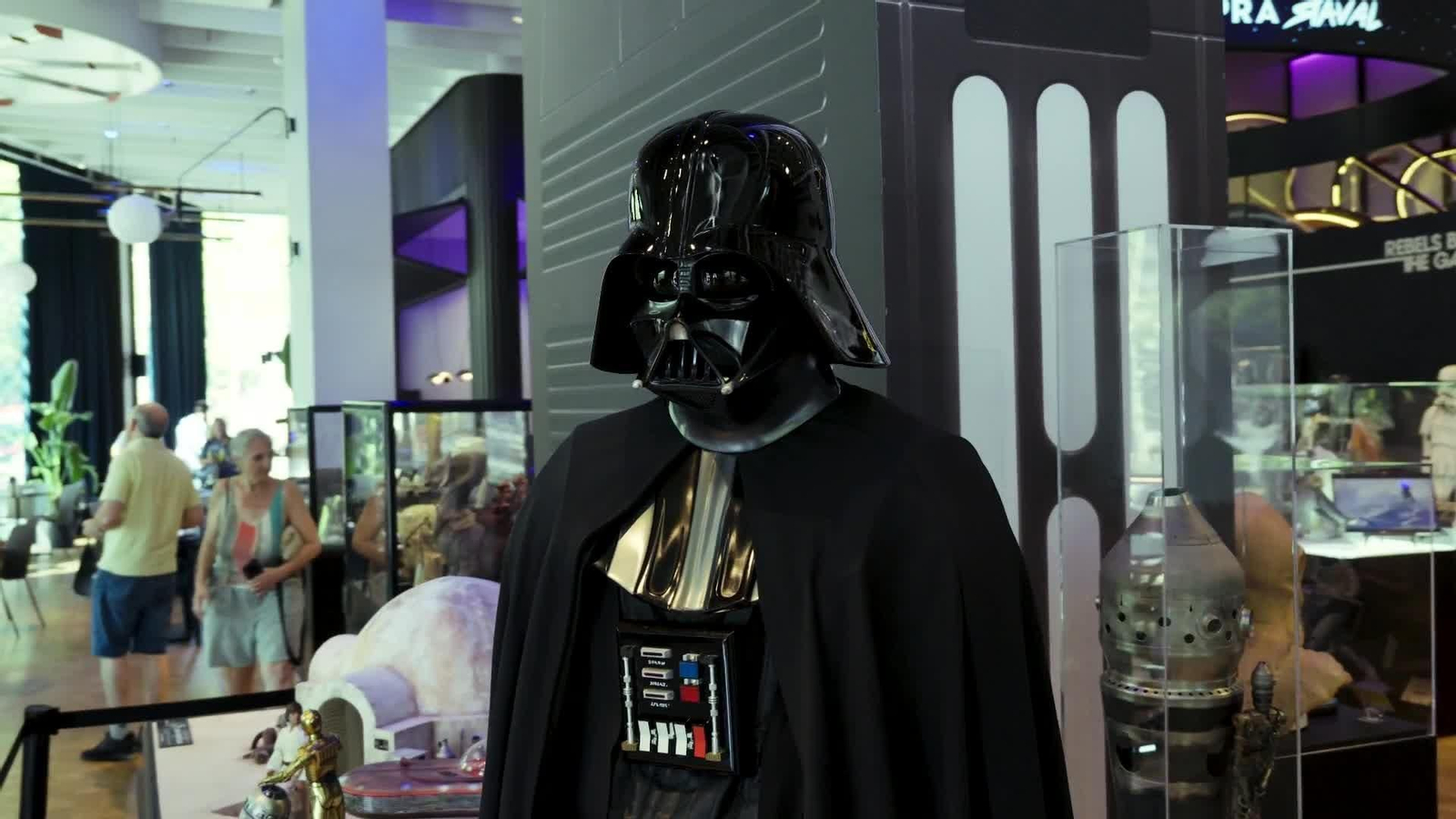 M030-BARCELONA EXPOSICION STAR WARS