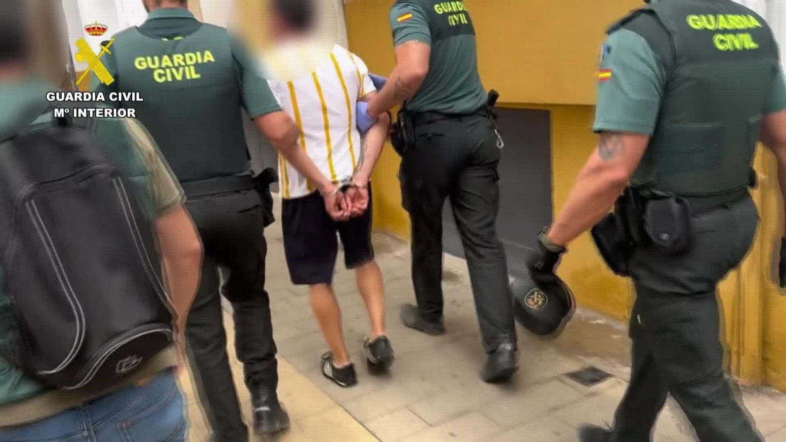 D043-CARMONA DETENIDOS TIROTEO TARDE