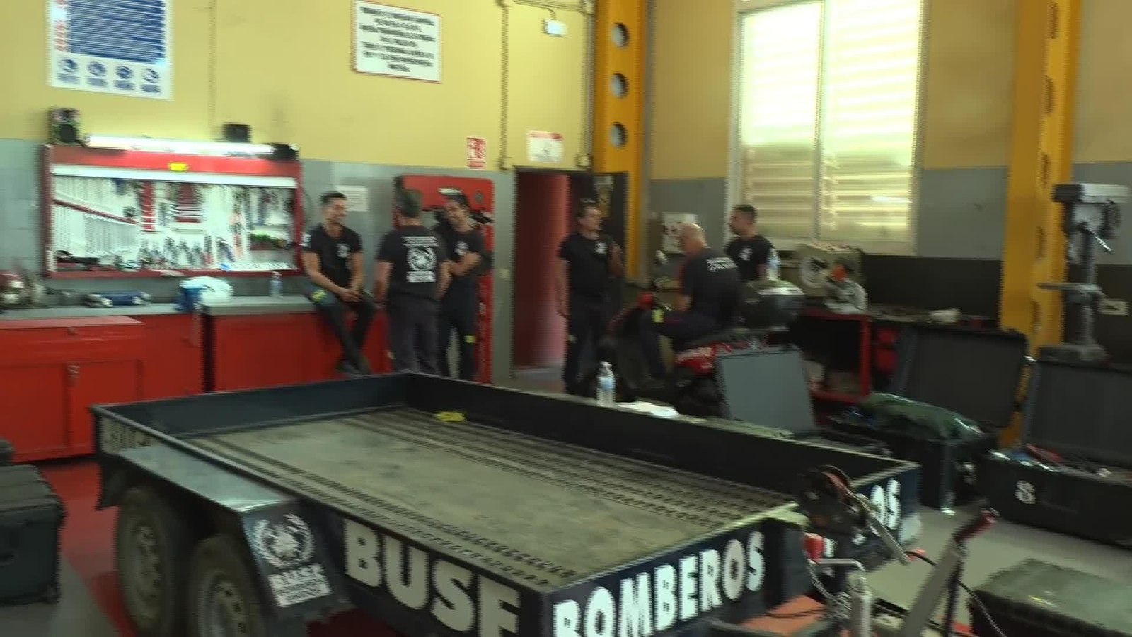 J031-HUELVA SALEN BOMBEROS A VENEZUELA