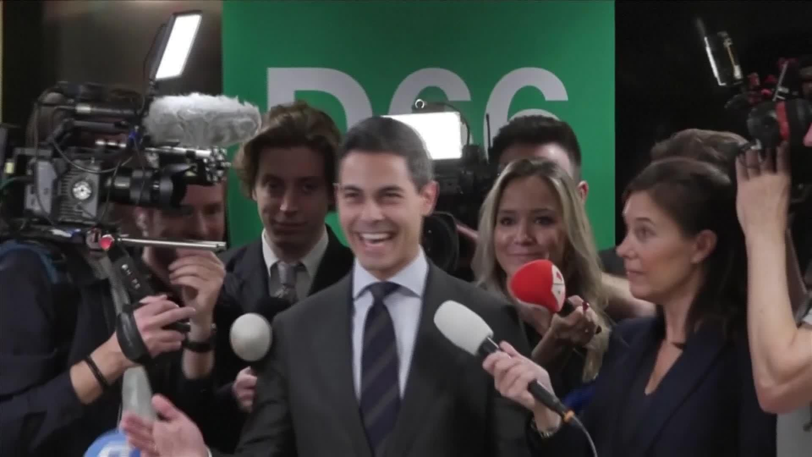 J060-PAISES BAJOS FORMACION GOBIERNO J060-PAISES BAJOS FORMACION GOBIERNO