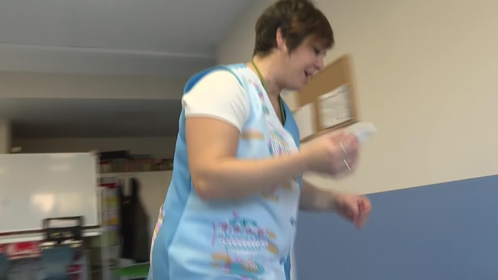 V003-EDI BURGOS BANCO DE OLORES COLEGIO