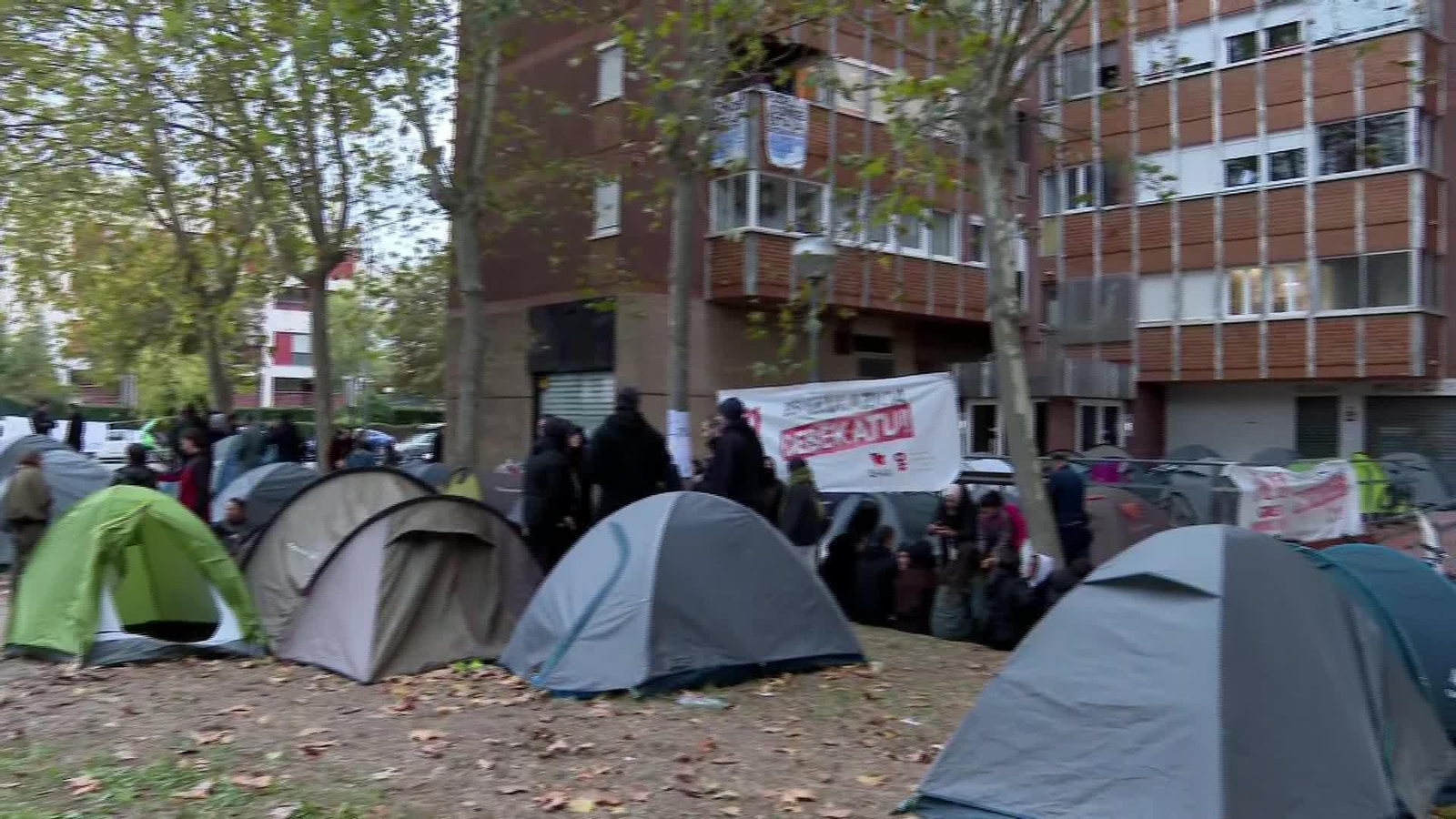 V023-VITORIA INCIDENTES DESAHUCIO FAMILIA CON MENORES