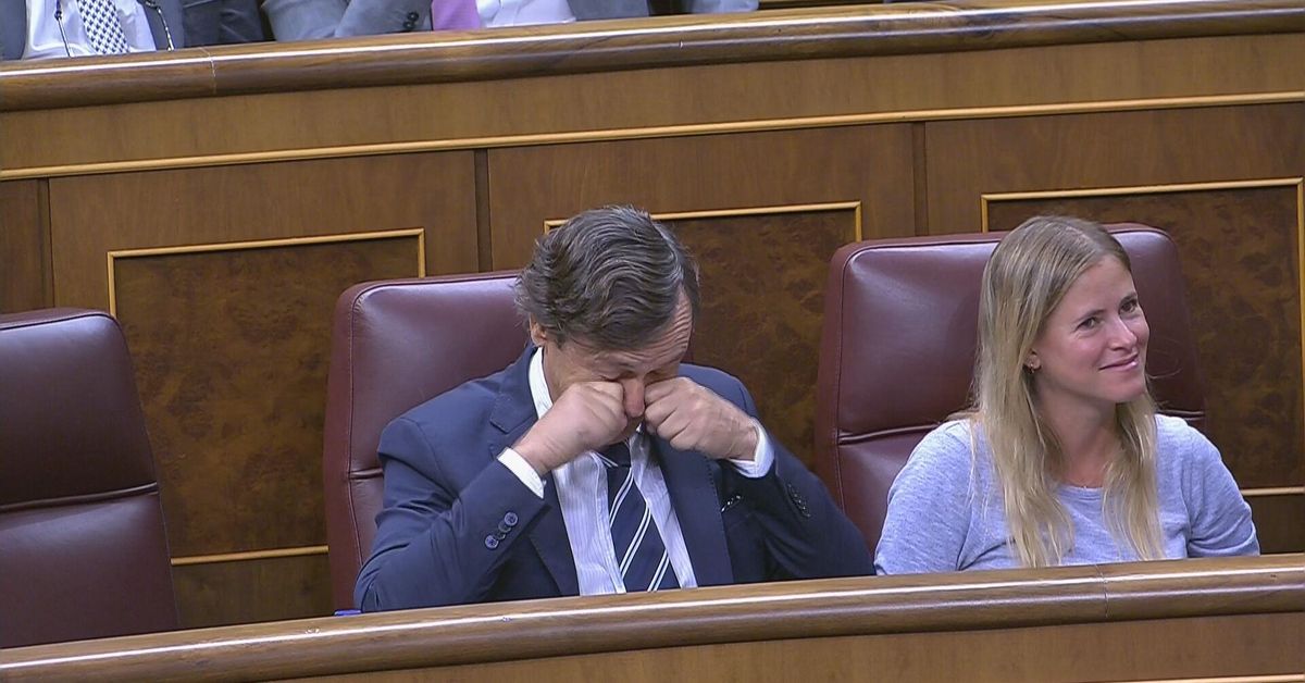 El PP borra las palabras de Elma Saiz del diario de sesiones del Senado tras acusar a Rafa Hernando de burlarse de "los niños muertos en el mar"