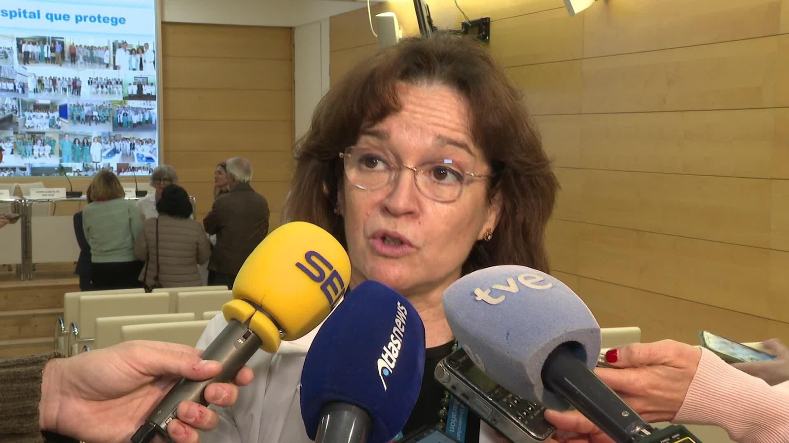 X033-MADRID ANIVERSARIO ATIENDE GREGORIO MARAÑON