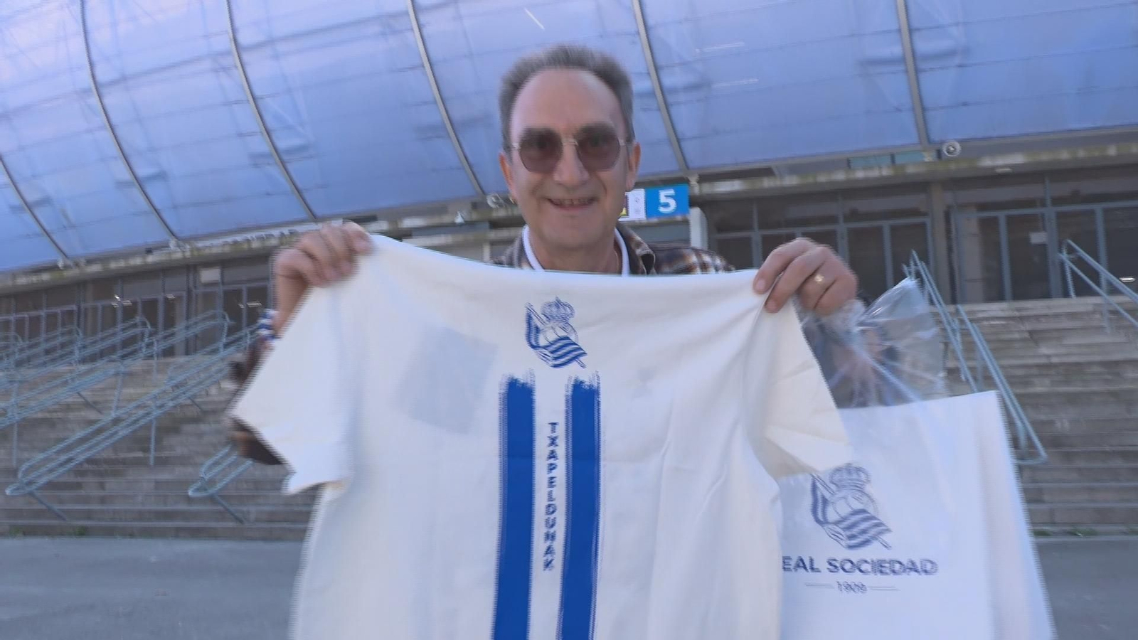 L033 SAN SEBASTIAN PREVIO CELEBRACIONES frame 9895