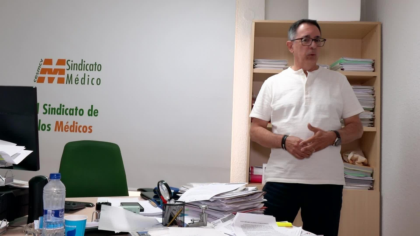 X018-VARIOS MEDICOS Y PACIENTES SOBRE BAJAS