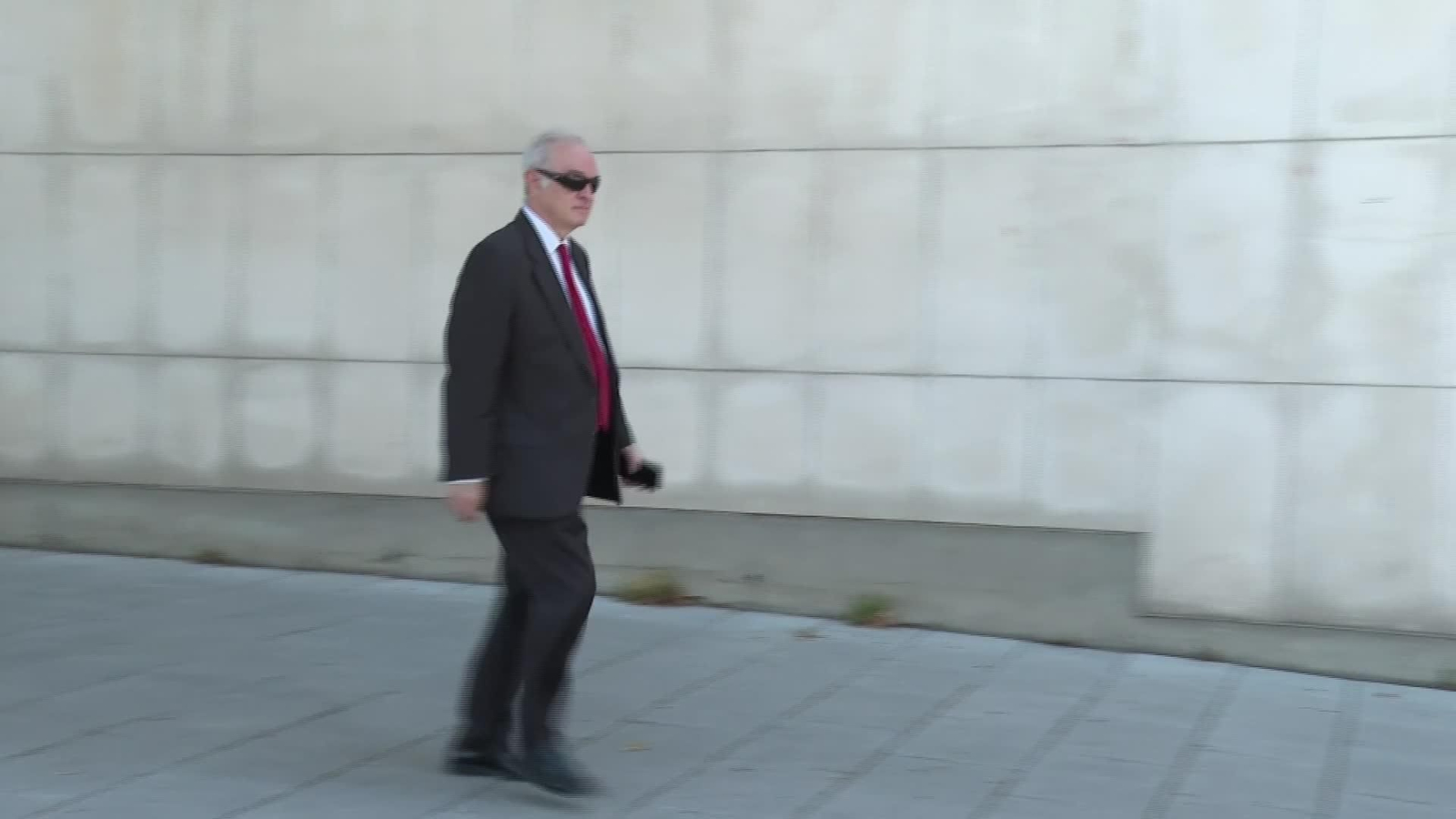 V054-EDI VARIOS JUEZ PEINADO PLAGIA ARTICULO PARA AUTO BEGOÑA