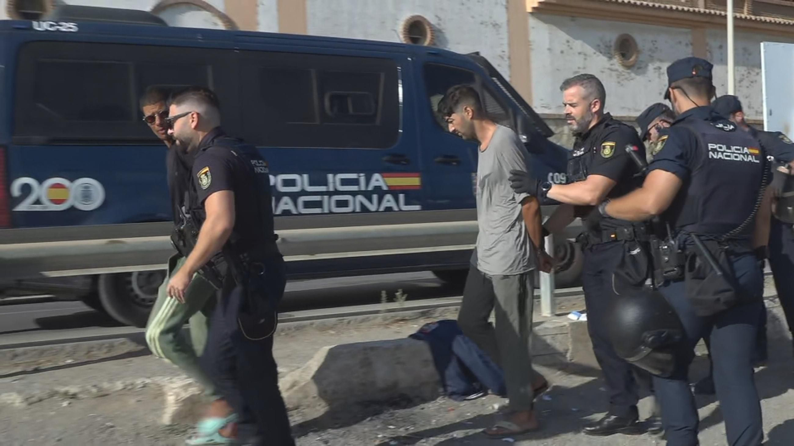 V040 EDI SITUACION CEUTA HOY frame 134