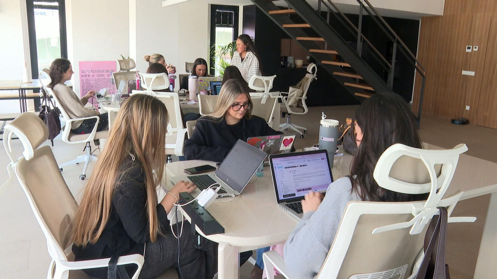 Jóvenes y el mundo laboral