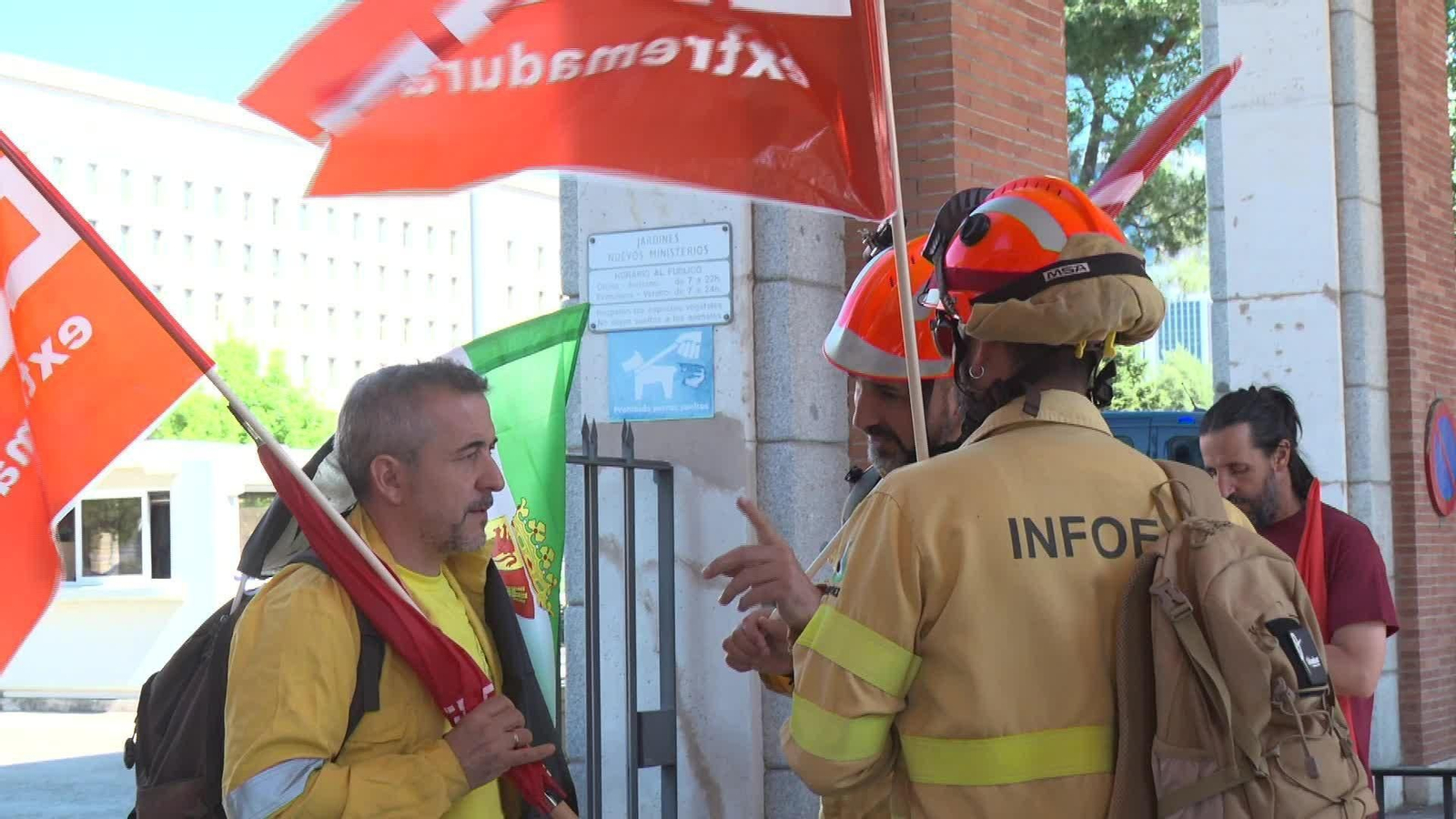 L023-MADRID PROTESTA BOMBEROS FORESTALES