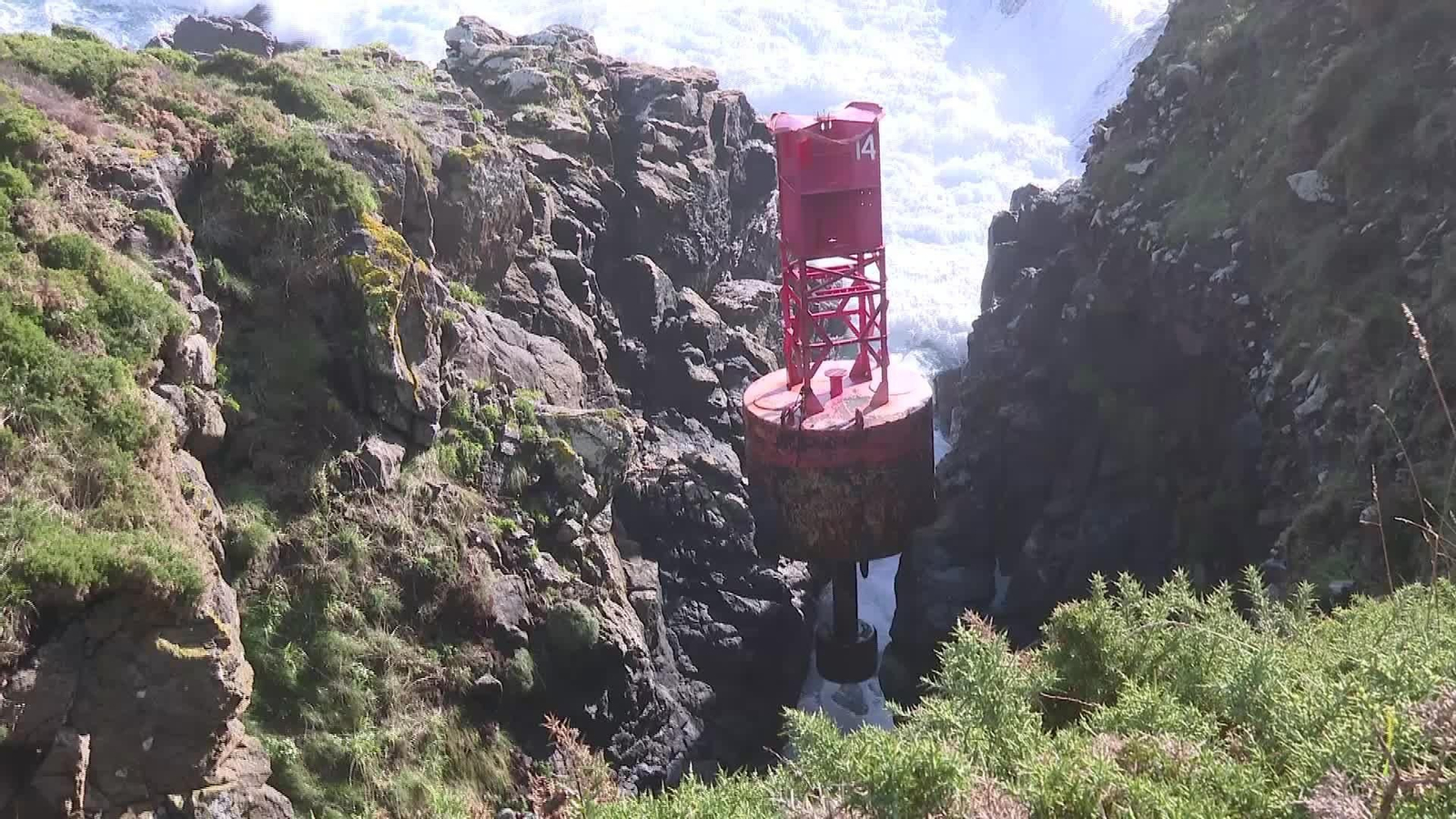 X034-A CORUÑA BALIZA EEUU PLAYA NEMIÑA