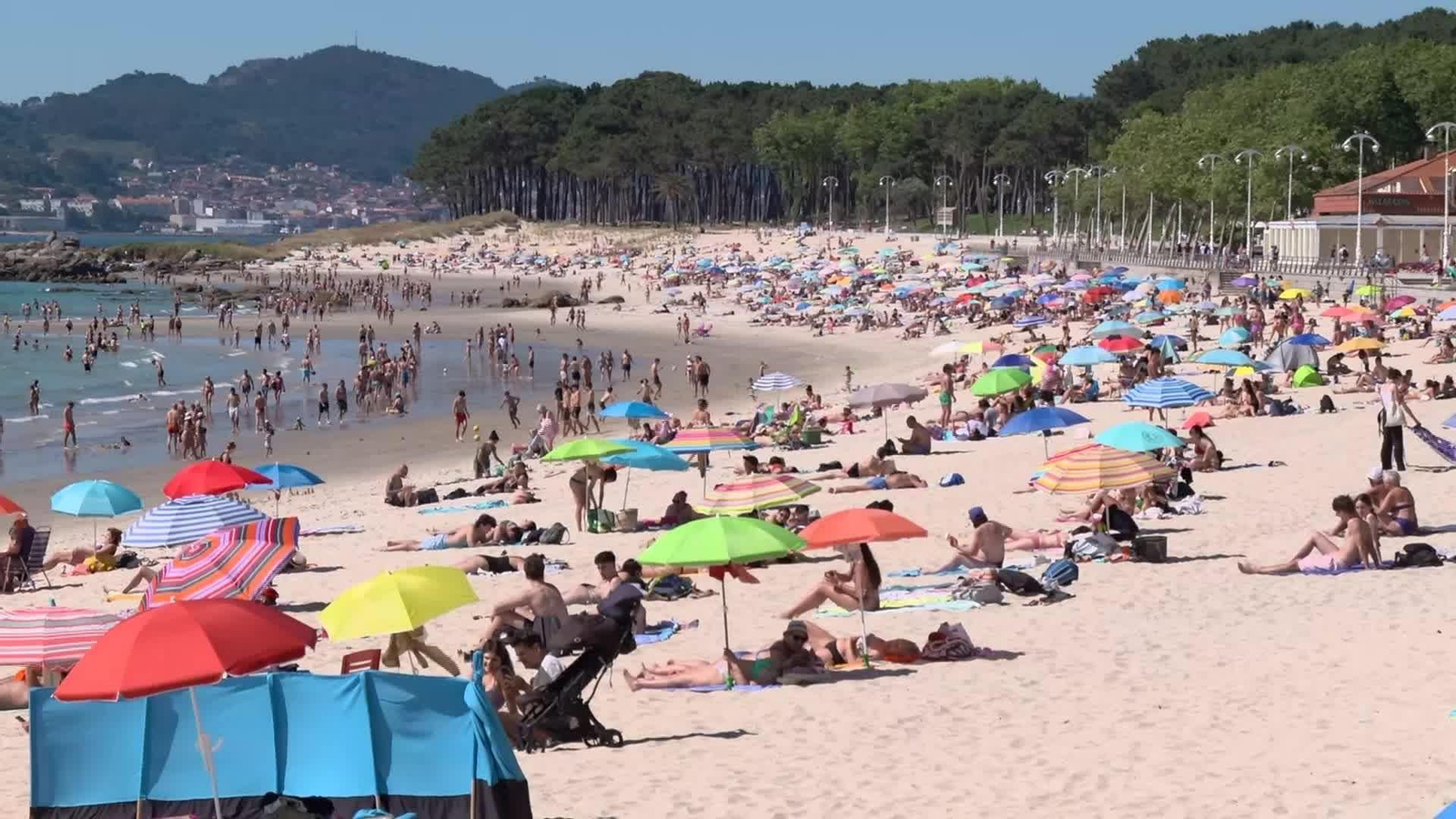 J084-VIGO PLAYAS LLENAS TARDE