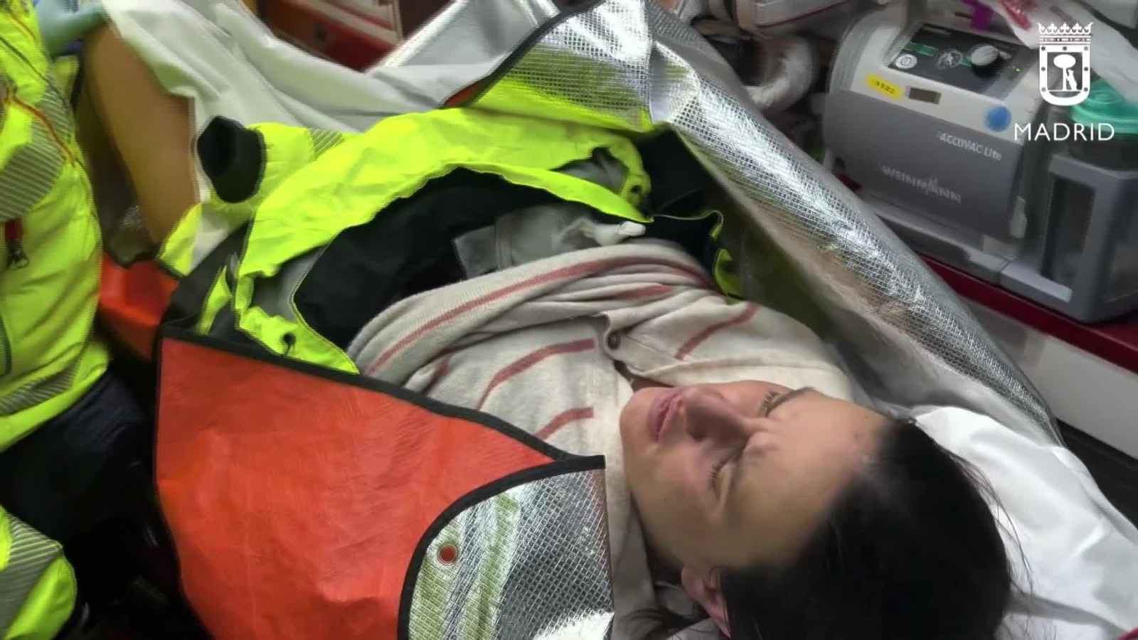 J047-MADRID EMERGENCIAS MUJER PARTO PORTAL