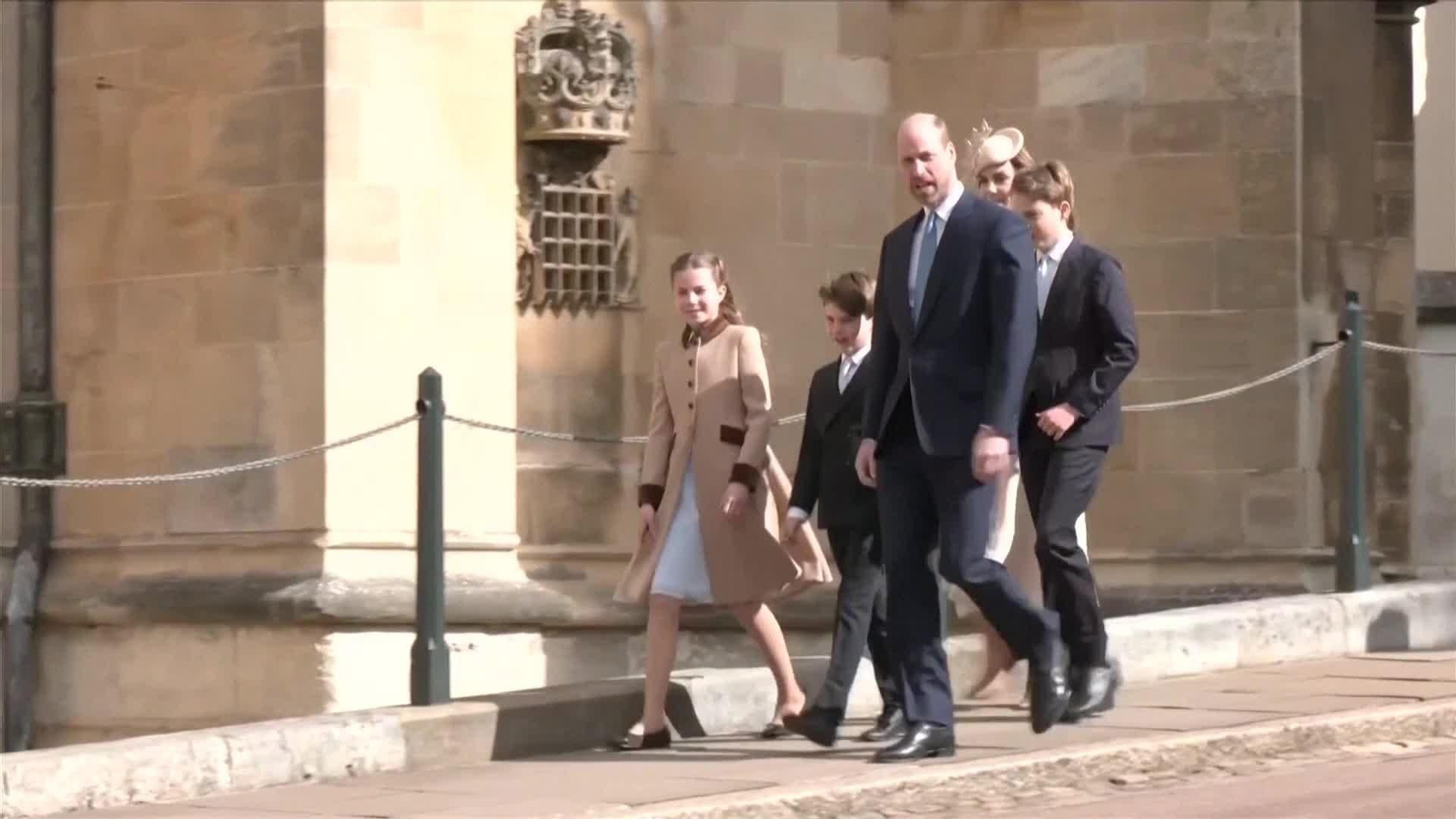 D008-REINO UNIDO PASCUA FAMILIA REAL BRITANICA