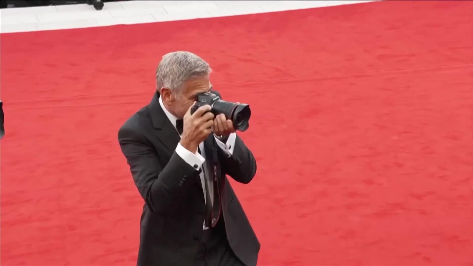 va homenaje a george clooney