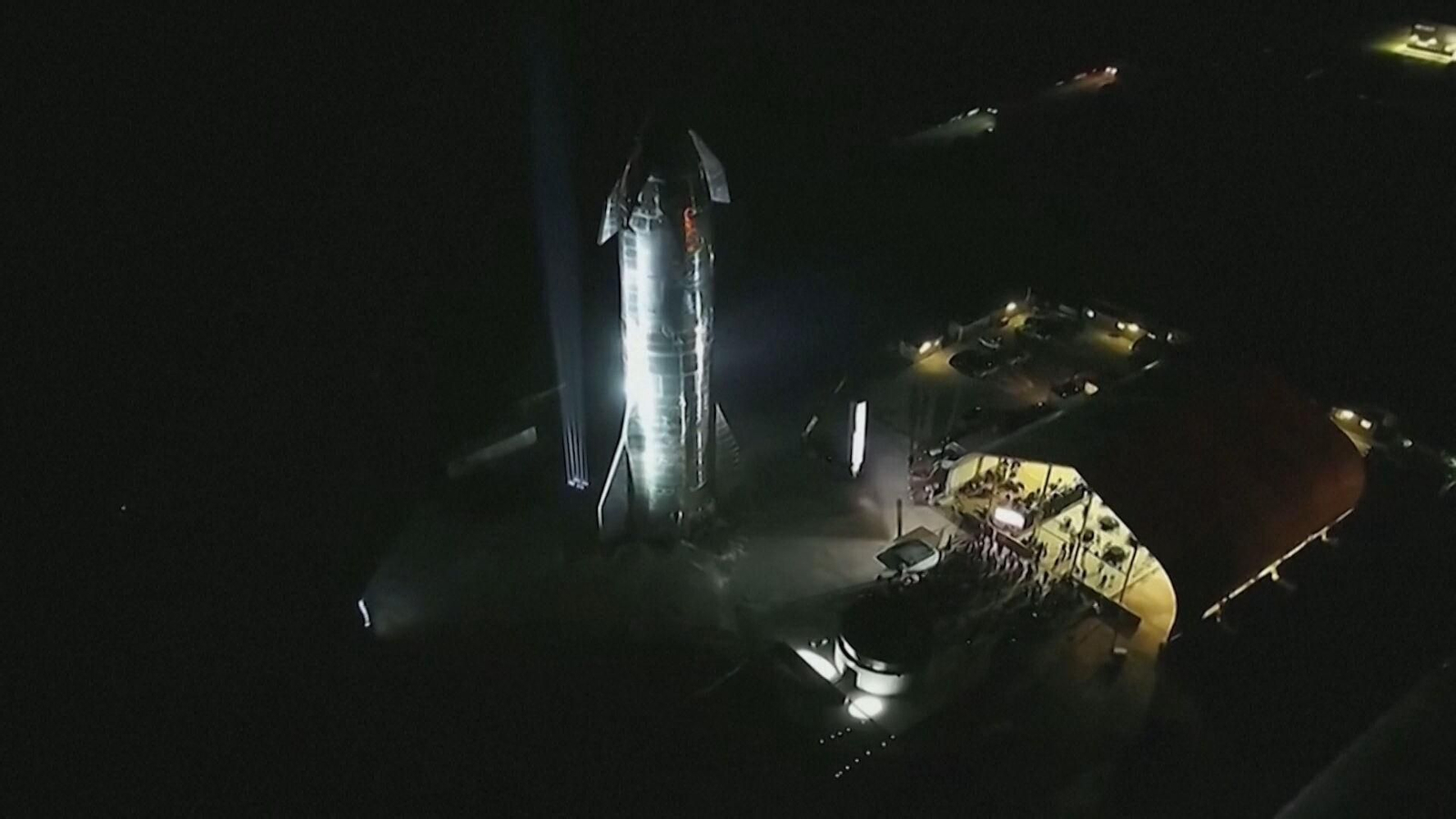 Un cohete de la empresa SpaceX de Elon Musk impacta contra la Luna