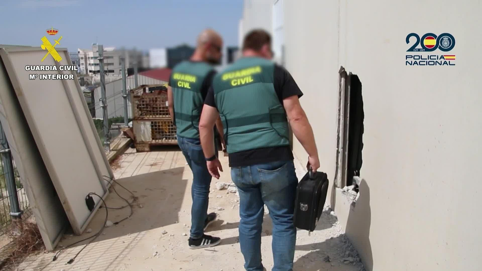 V613-IMAGENES POLICIA BUTRONEROS COBRE
