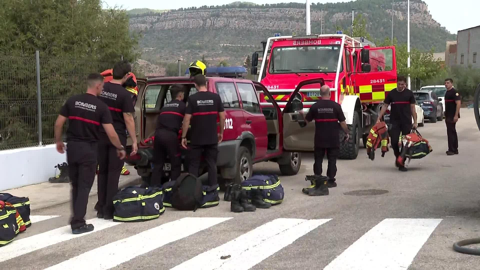 X027-VALENCIA INCENDIO FORESTAL EN TUEJAR