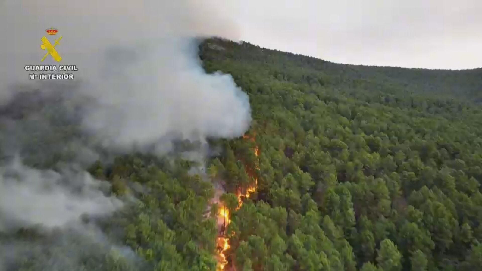 M062-EDI VARIOS CONTRA EL FUEGO EN LA SIERRA NORTE
