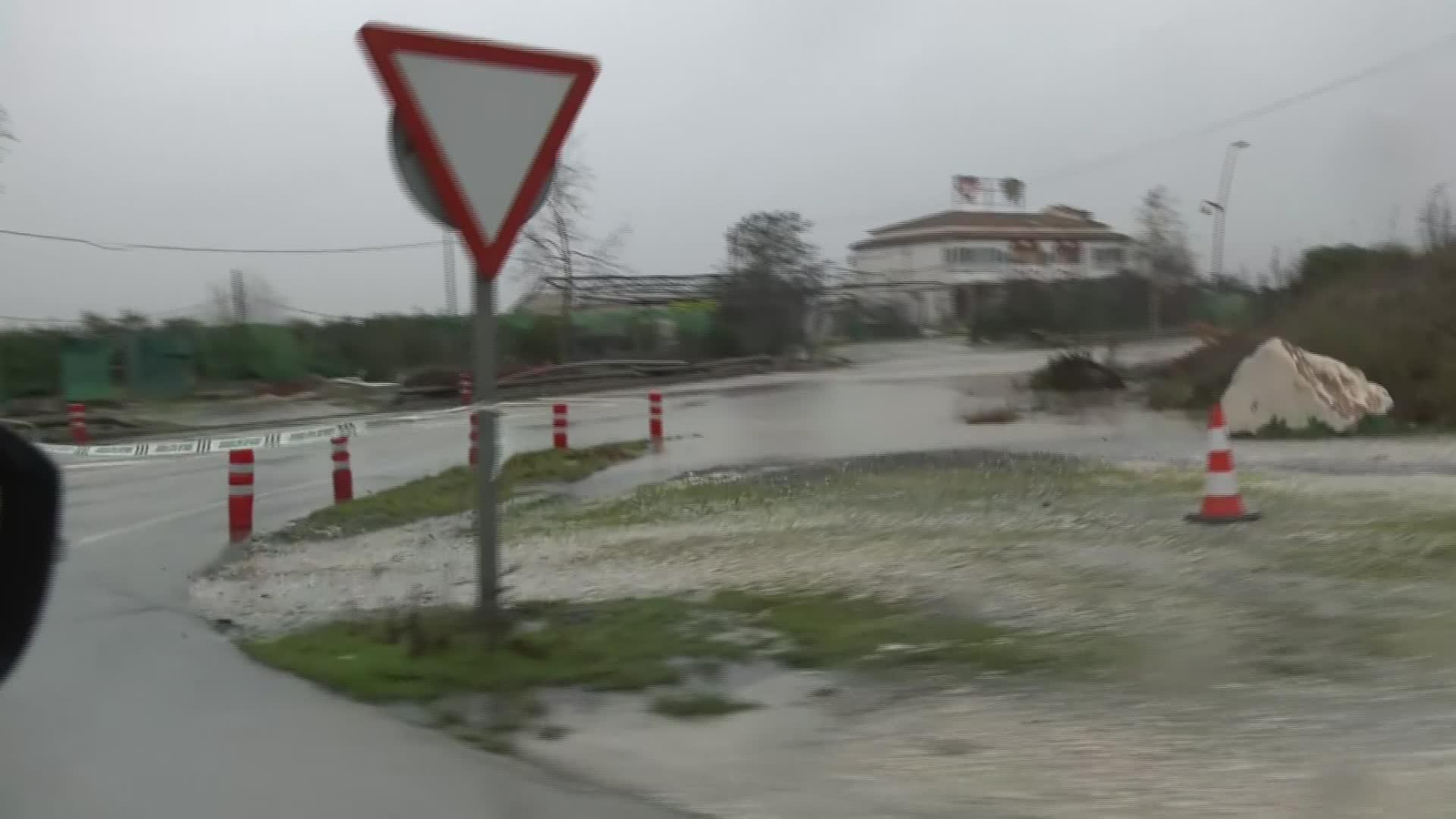 X081-GRANADA TEMPORAL HUETOR TAJAR TARDE