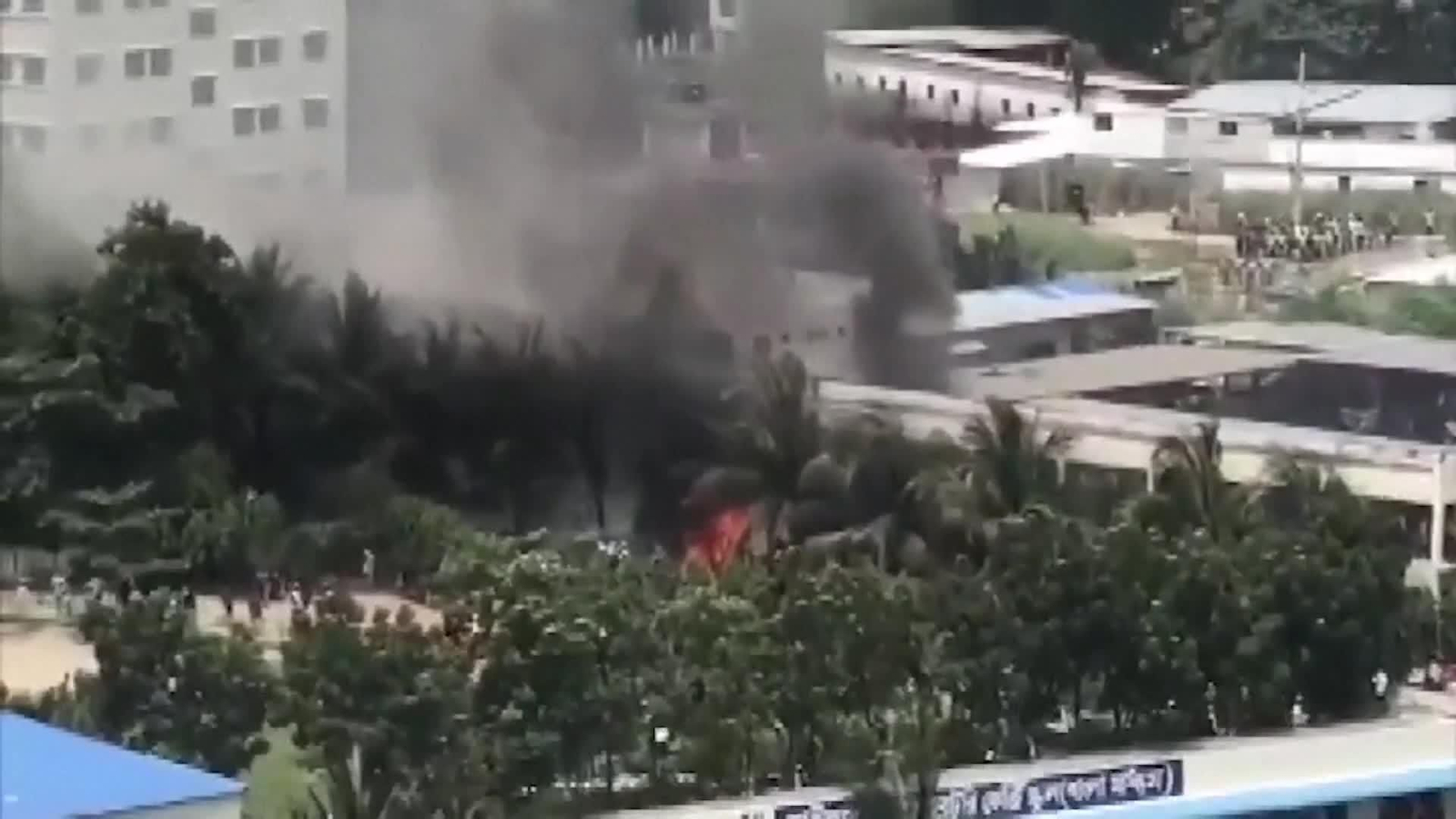 L660-BANGLADESH ACCIDENTE AVION