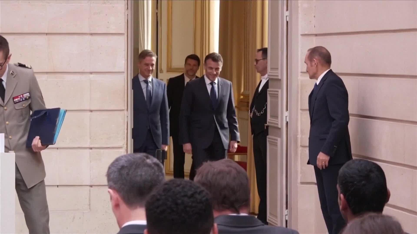 V056-FRANCIA MACRON REACCIONANDO A MERCOSUR