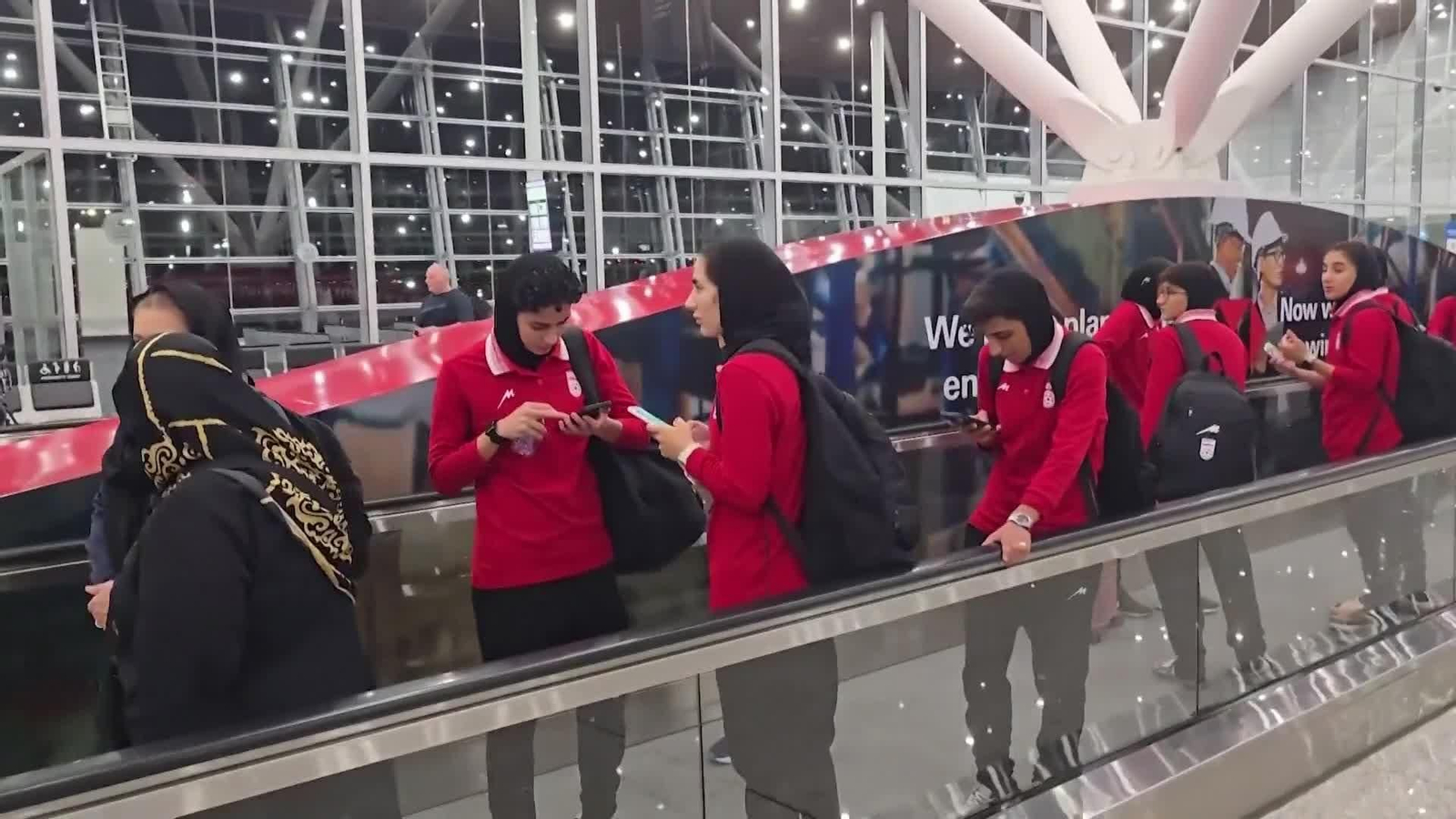 X005-MALASIA JUGADORAS IRANIES EN KUALA LUMPUR