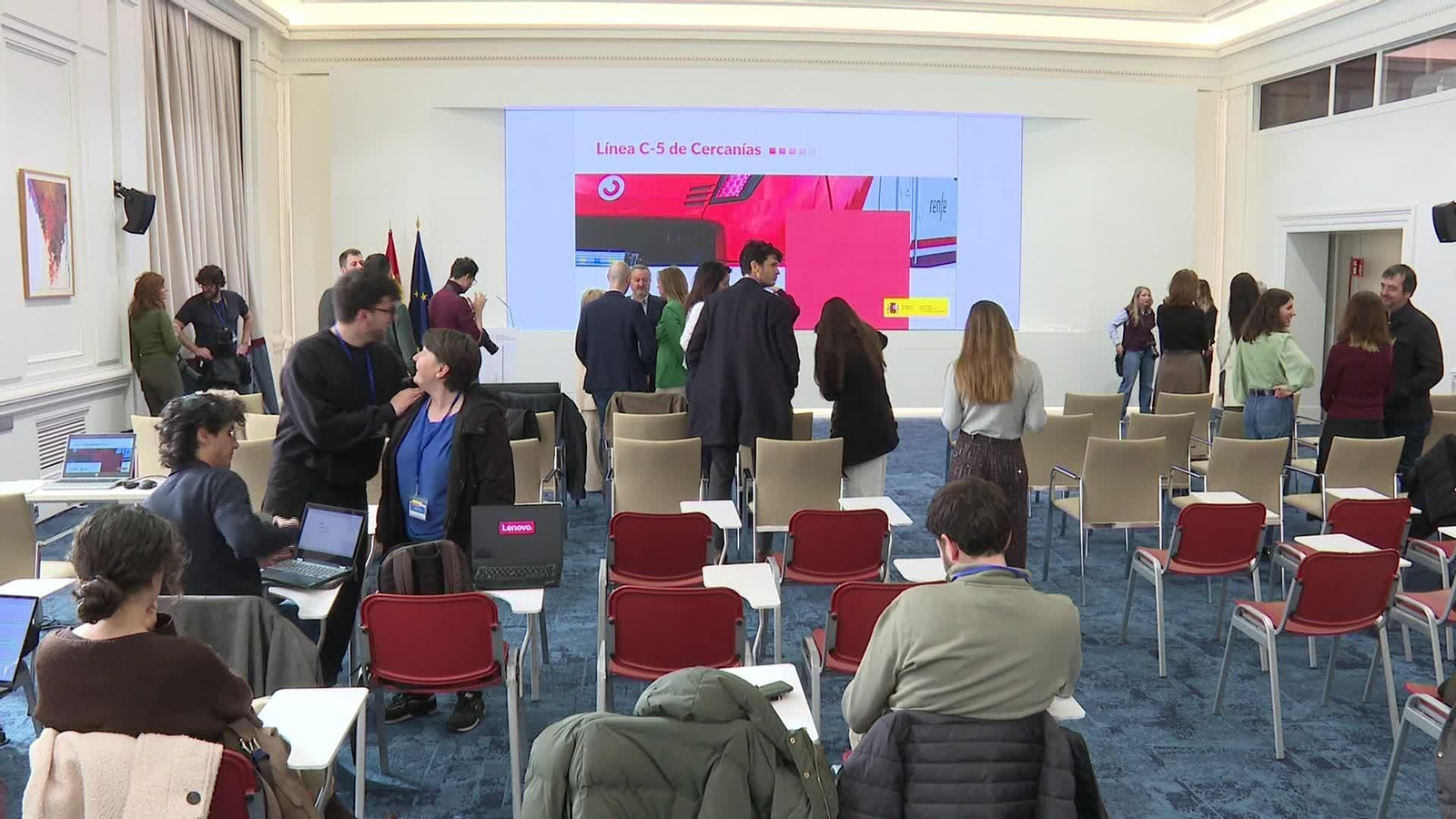 X023-MADRID OSCAR PUENTE ACTO CERCANIAS