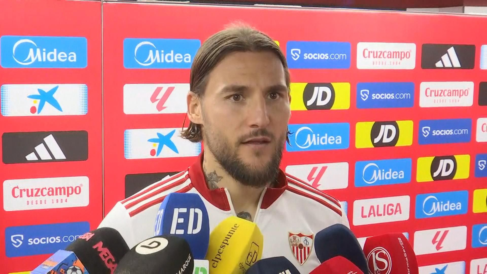 Victoria con goleada para el Sevilla en el Ramón Sánchez-Pizjuán