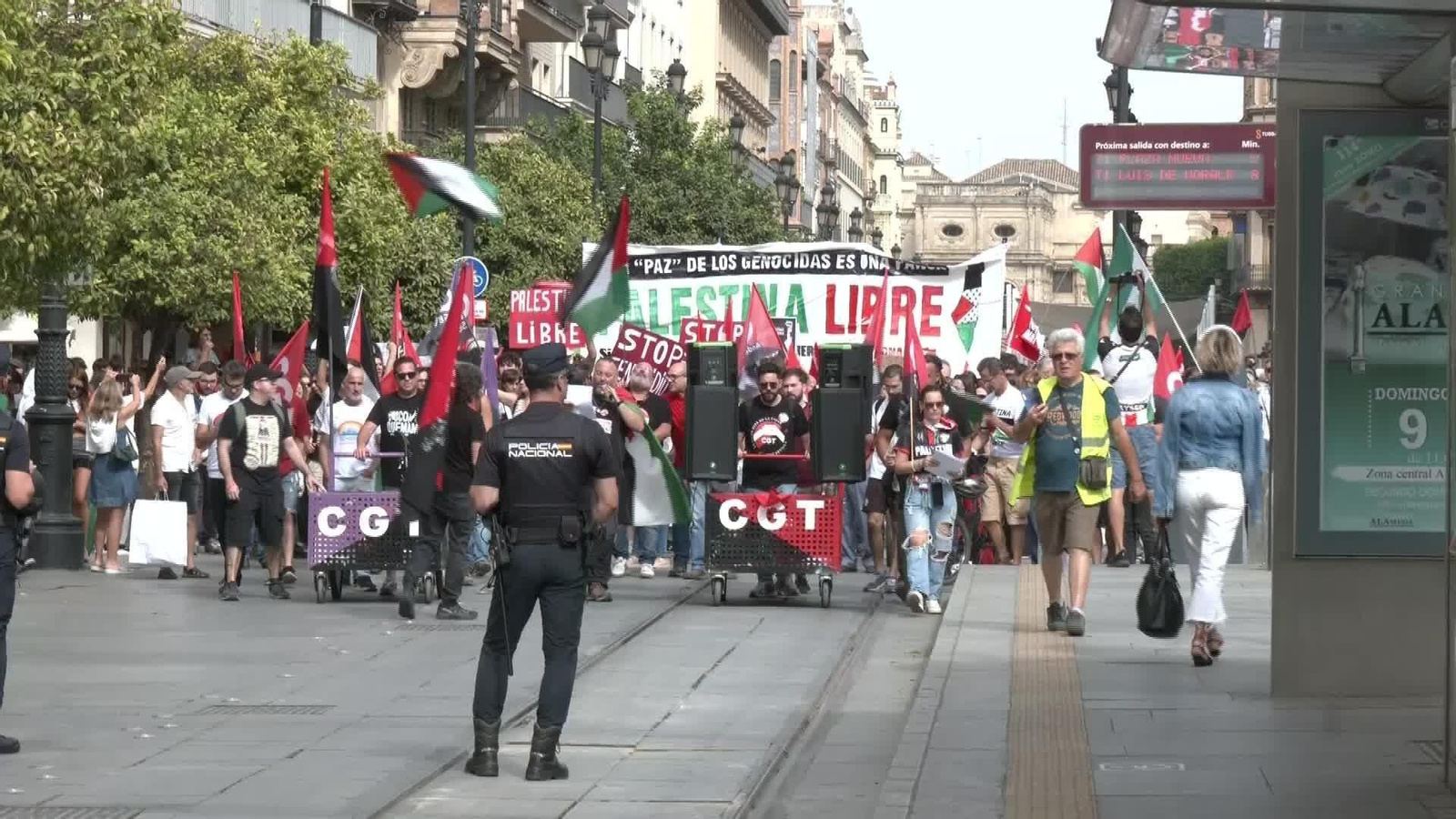X062-SEVILLA HUELGA POR GAZA
