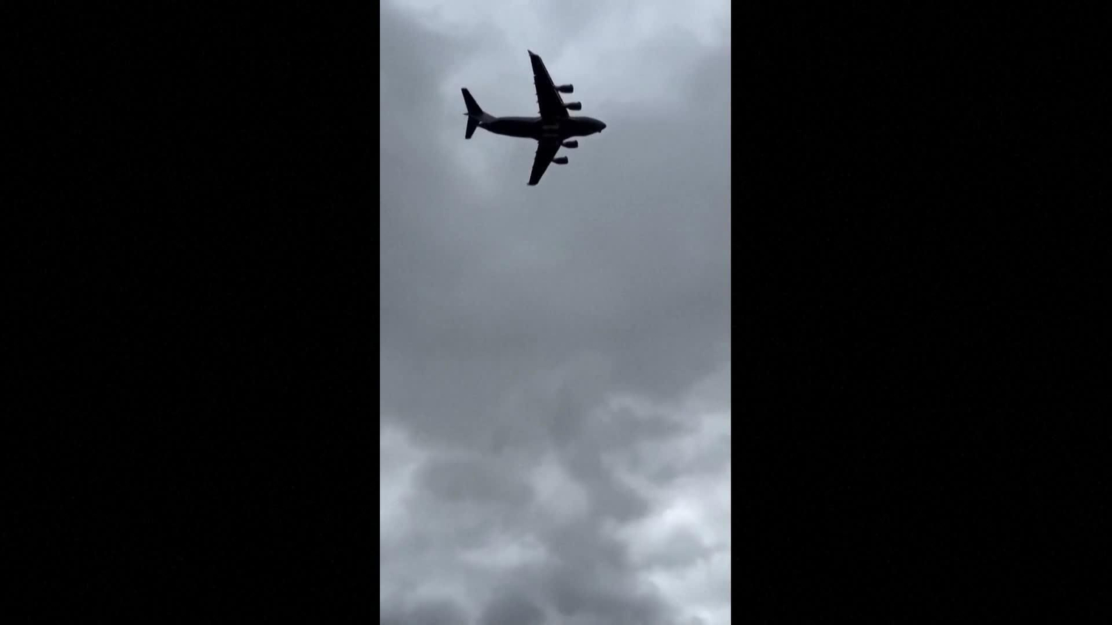va avion americano aterriza moscú