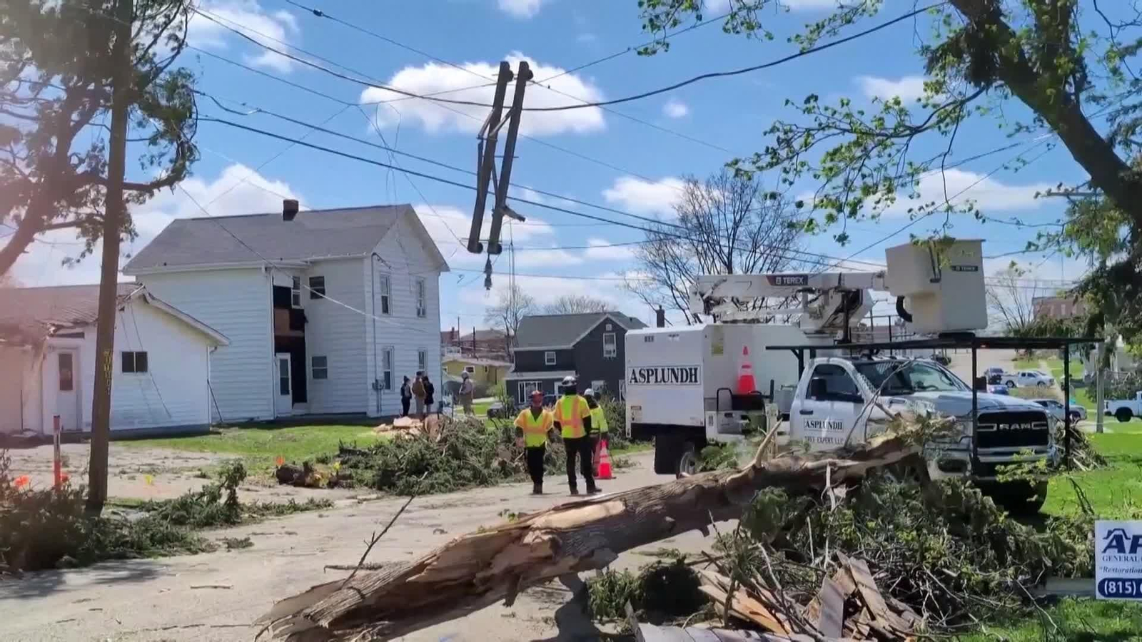 va daños tornado illinois