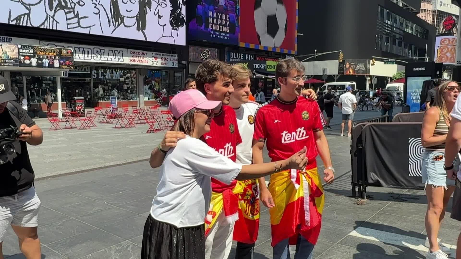 web españoles que se van y alli