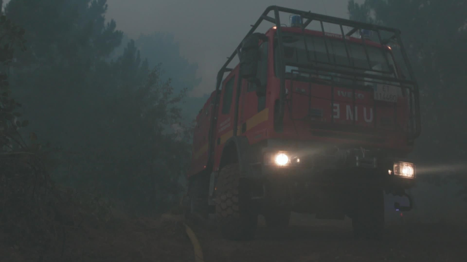 X011-IMAGENES UME NOCHE INCENDIO OIMBRA OURENSE