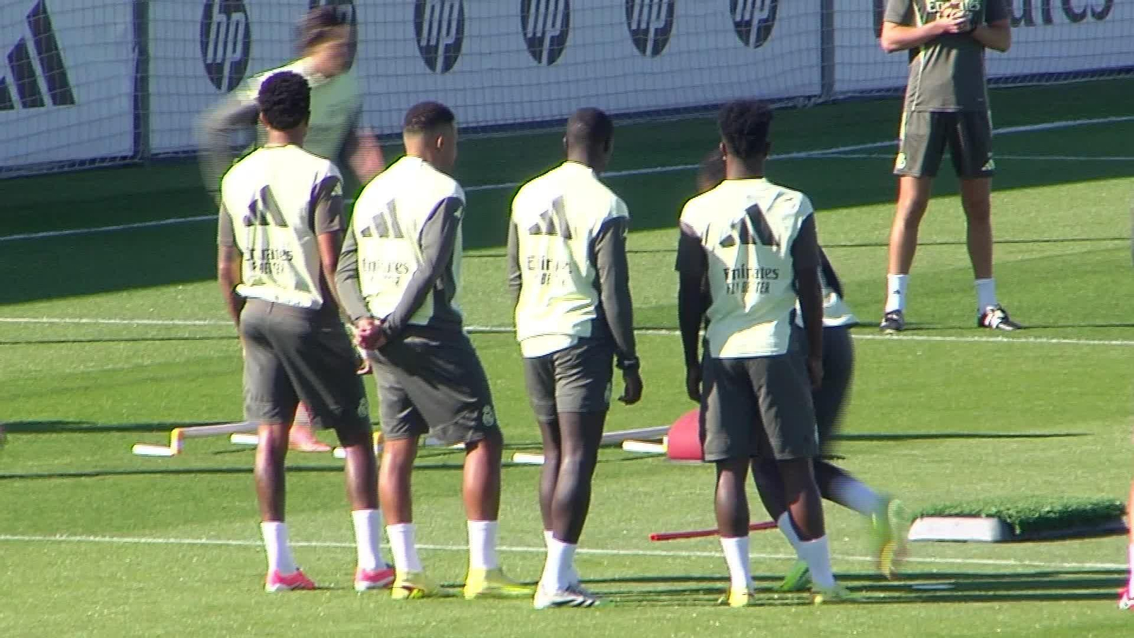 S014-MADRID ENTRENAMIENTO REAL MADRID