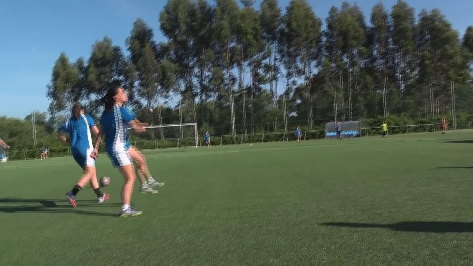 L008-EDI A CORUÑA ESCUELA FUTBOL FEMENINO