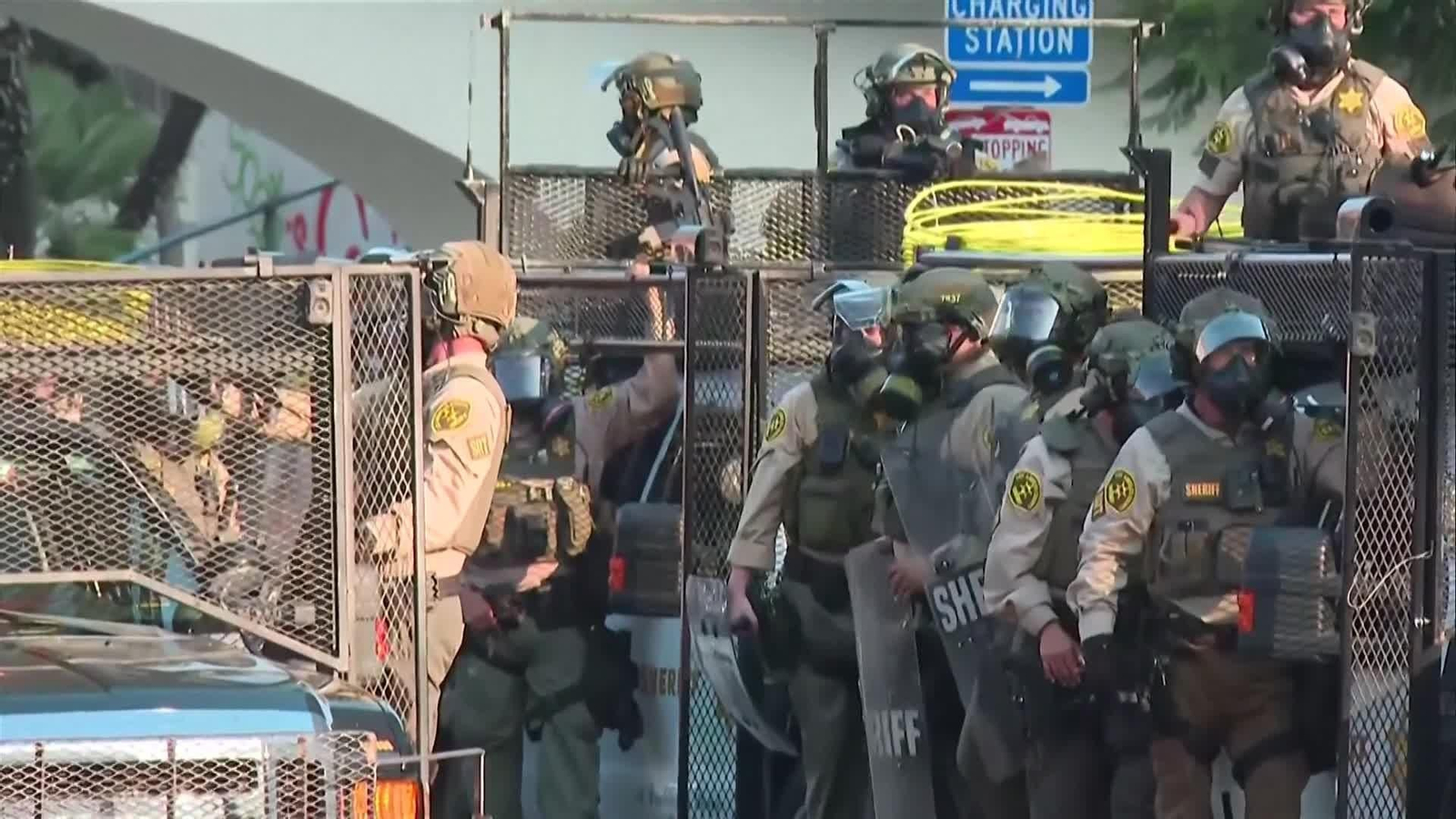 Trump moviliza el ejército en Los Angeles contra la voluntad del gobernador de California