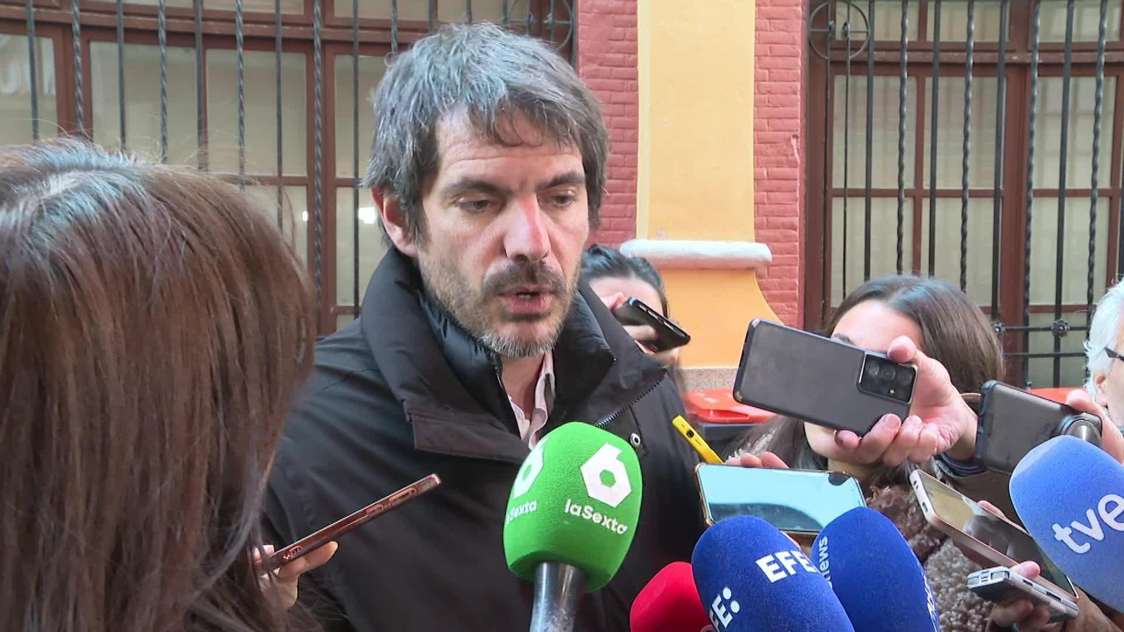 va urtasun sobre julio iglesias