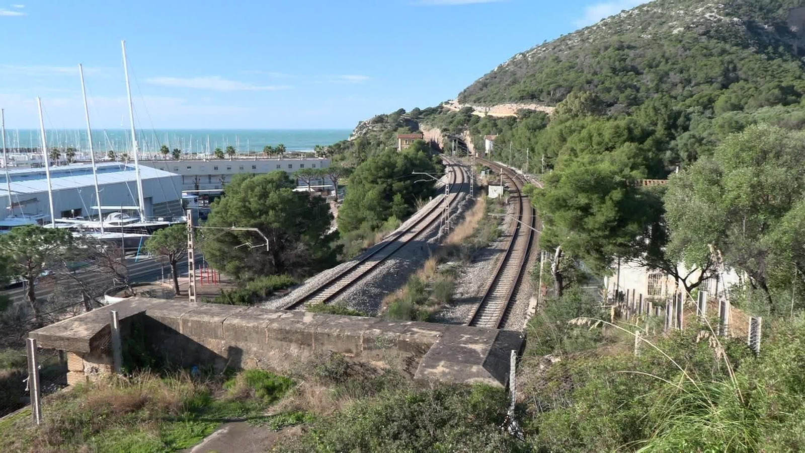 V020-BARCELONA PILARES DESGASTADOS R2