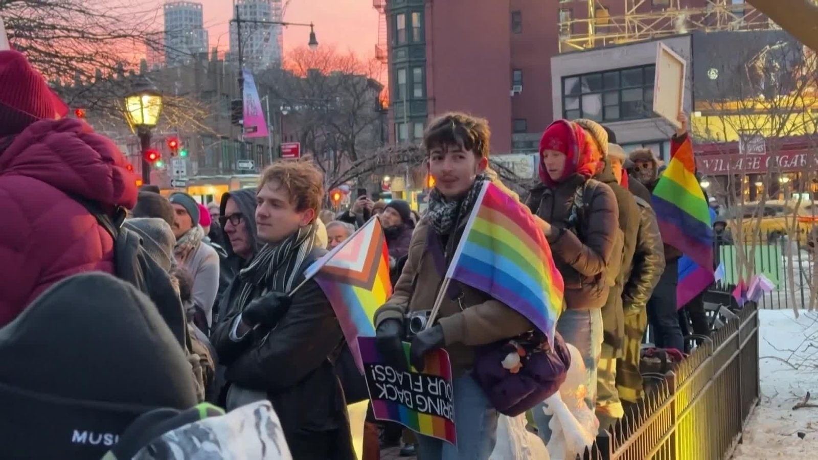 va protestar por retirada bandera lgtbi de stonewall