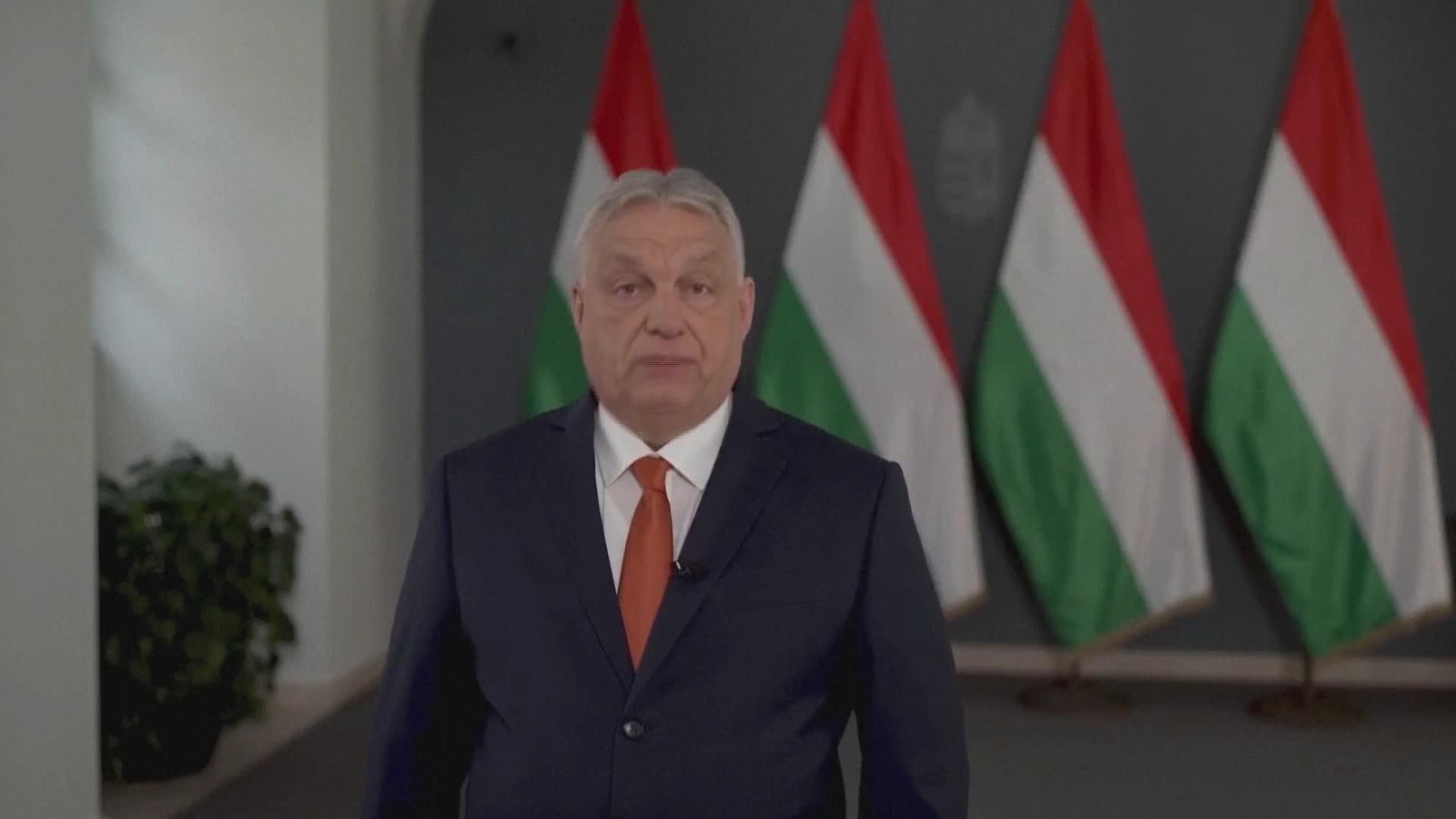 V054-HUNGRÍA ORBAN ATACA A LA OPOSICION