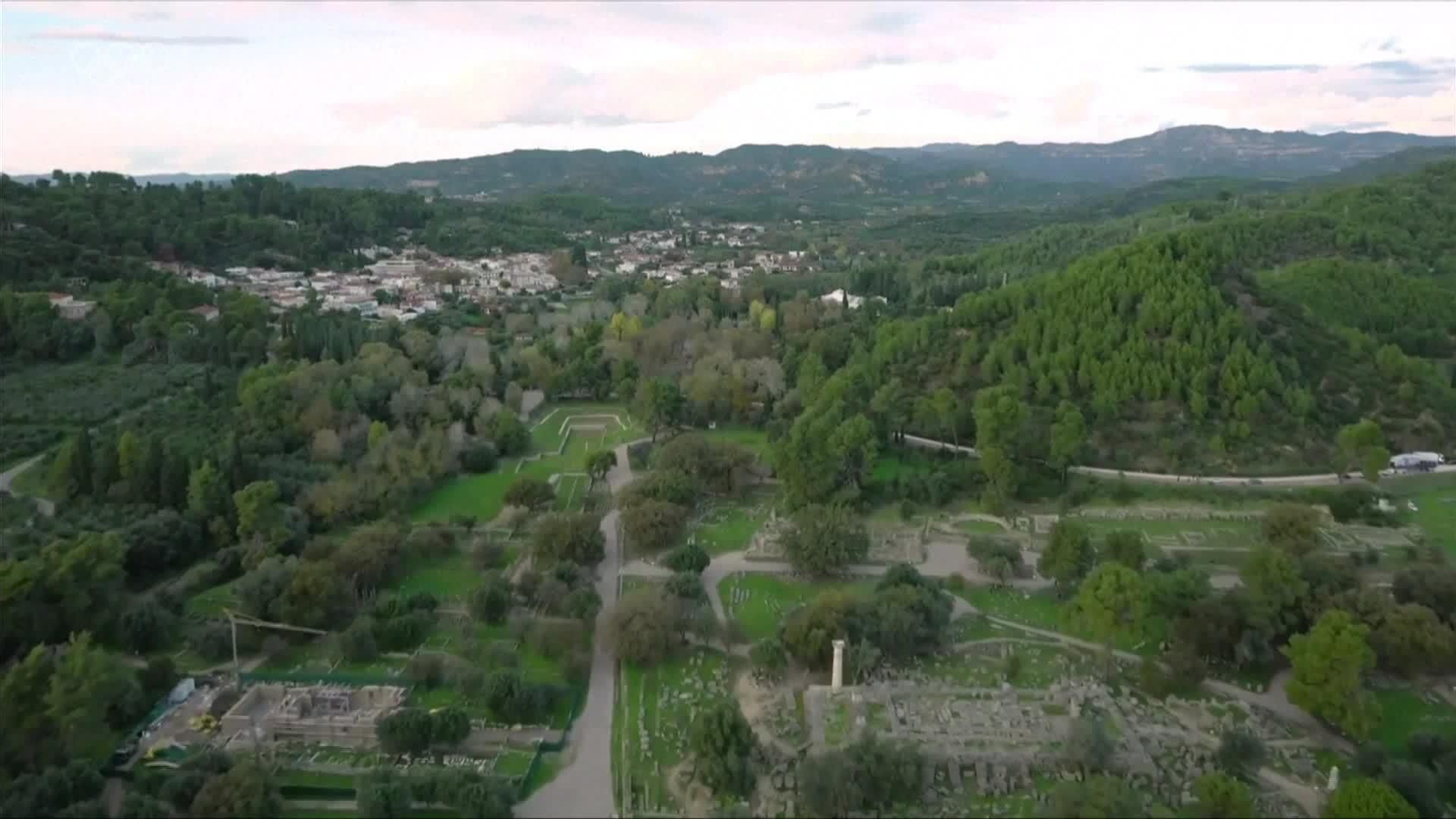 X060-GRECIA ENCENDIDO ANTORCHA OLIMPICA JUEGOS INVIERNO