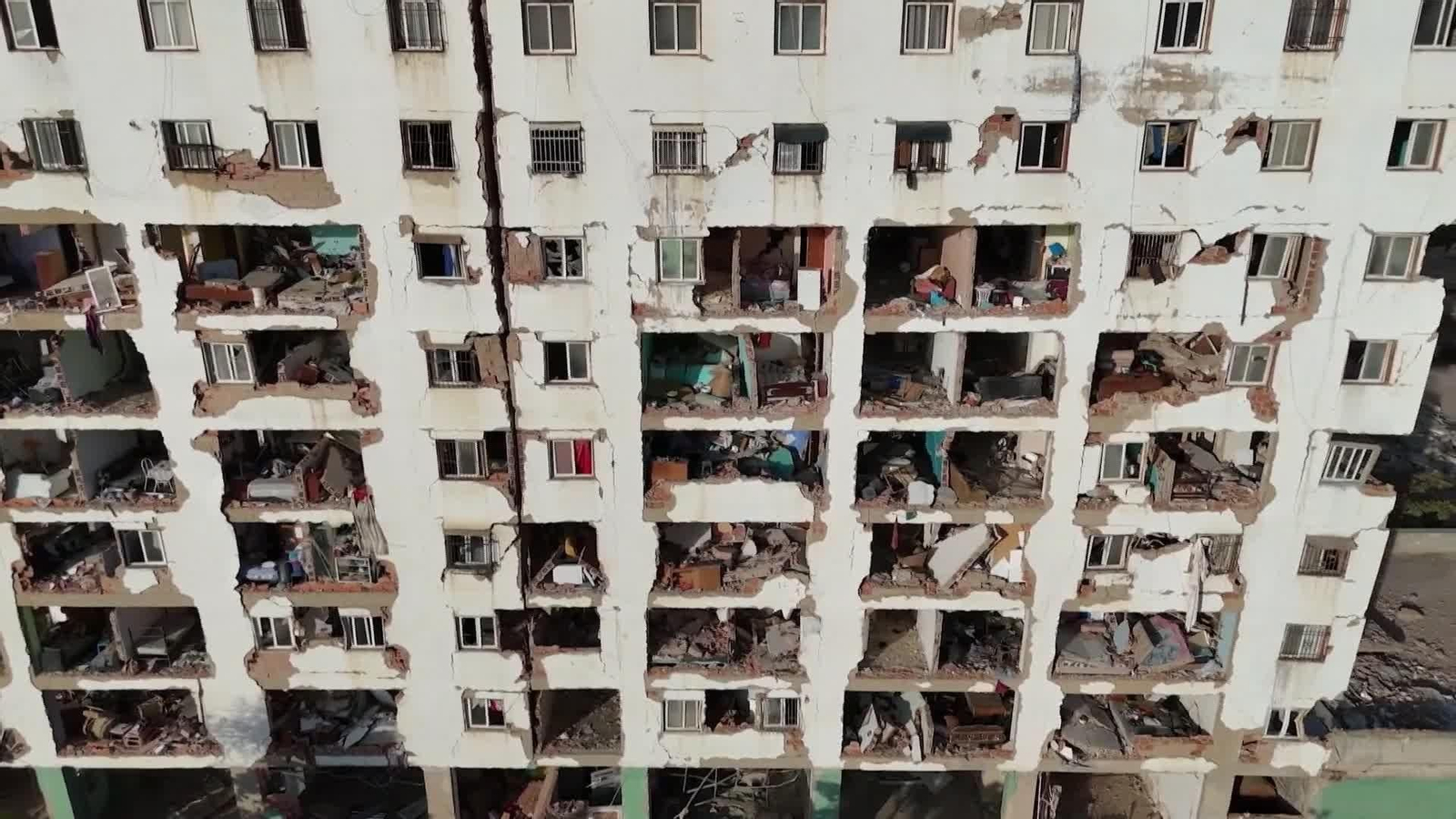 L057-VENEZUELA IMAGENES AEREAS DE LOS DESTROZOS