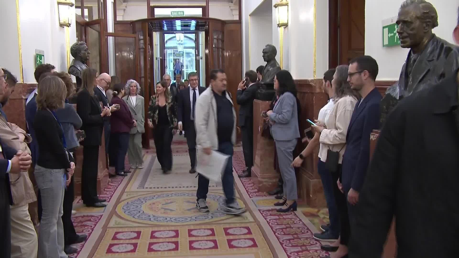 X014-MADRID PASILLOS CONGRESO 1